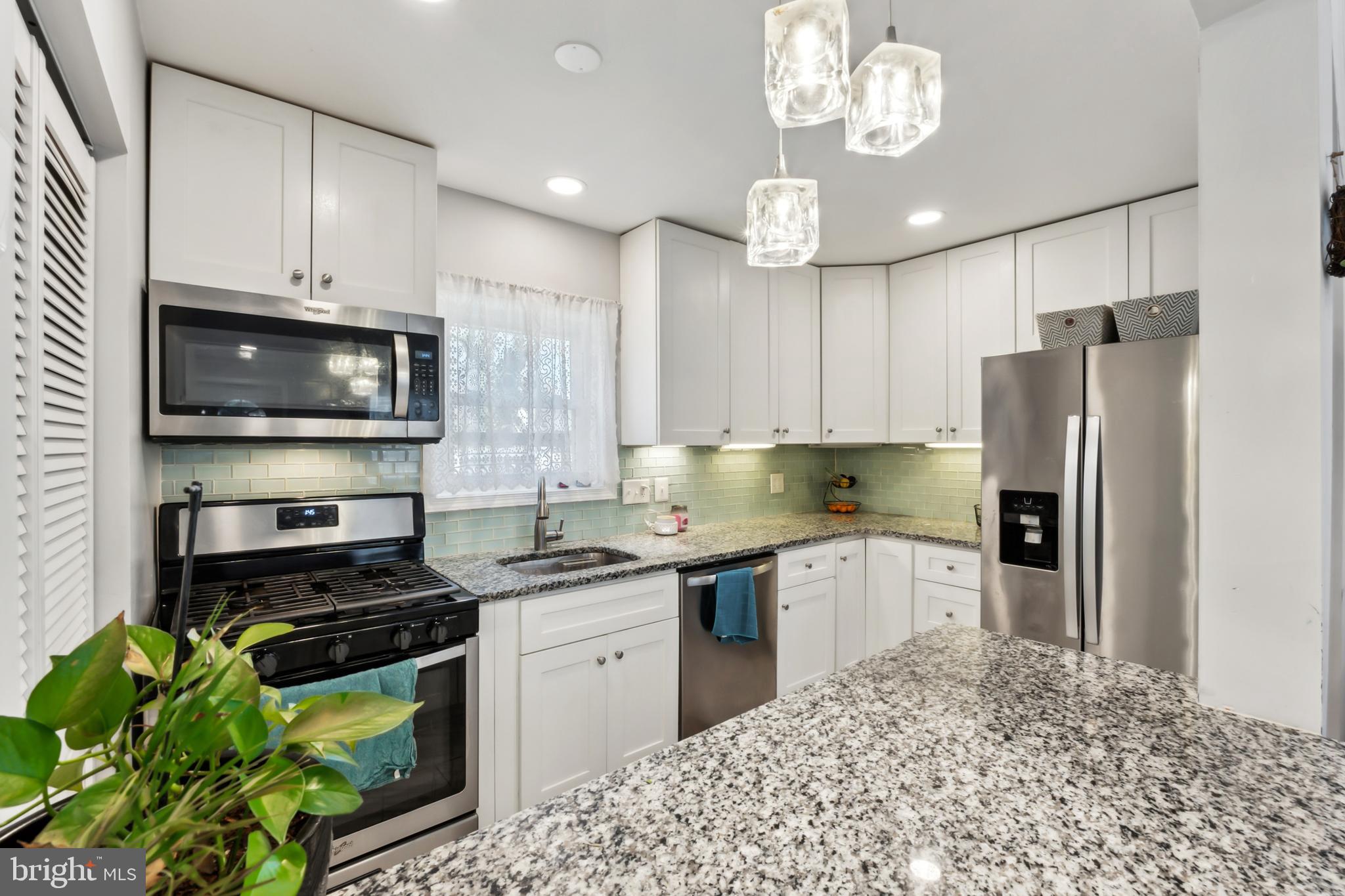 OLE LONGFIELD - Residential