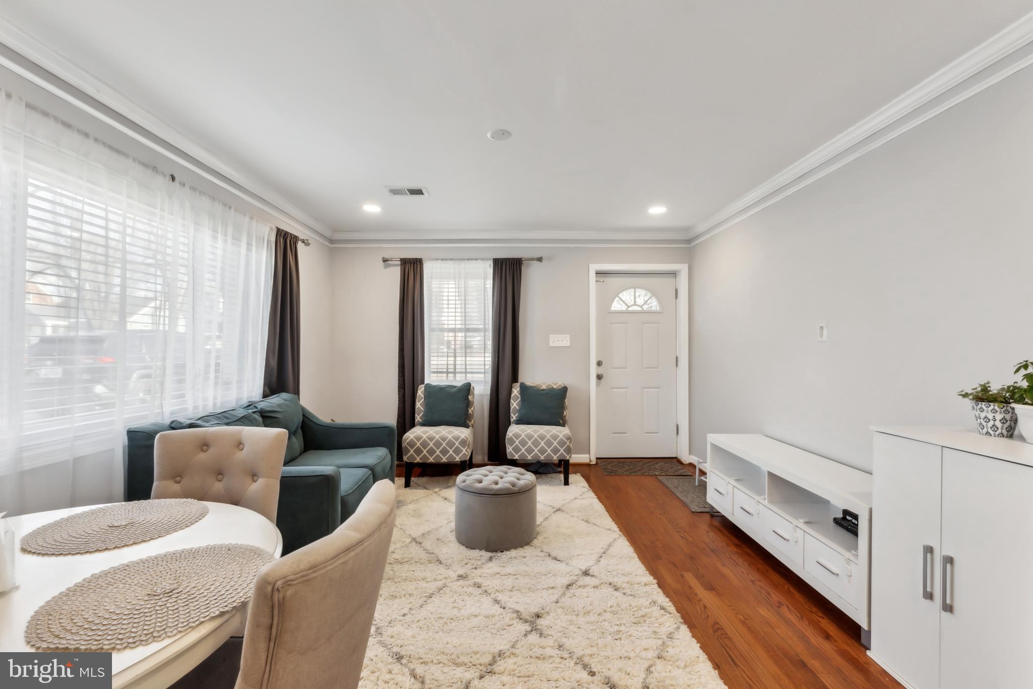 OLE LONGFIELD - Residential