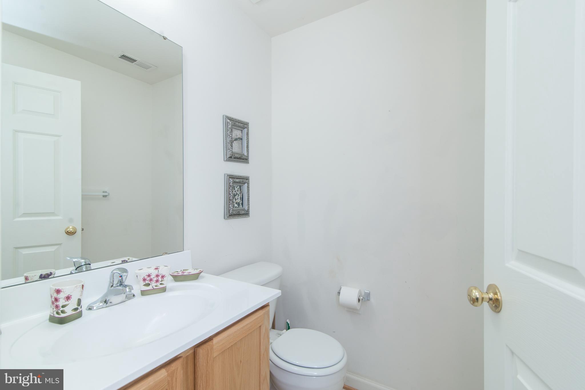 LAKELAND PLACE - Residential