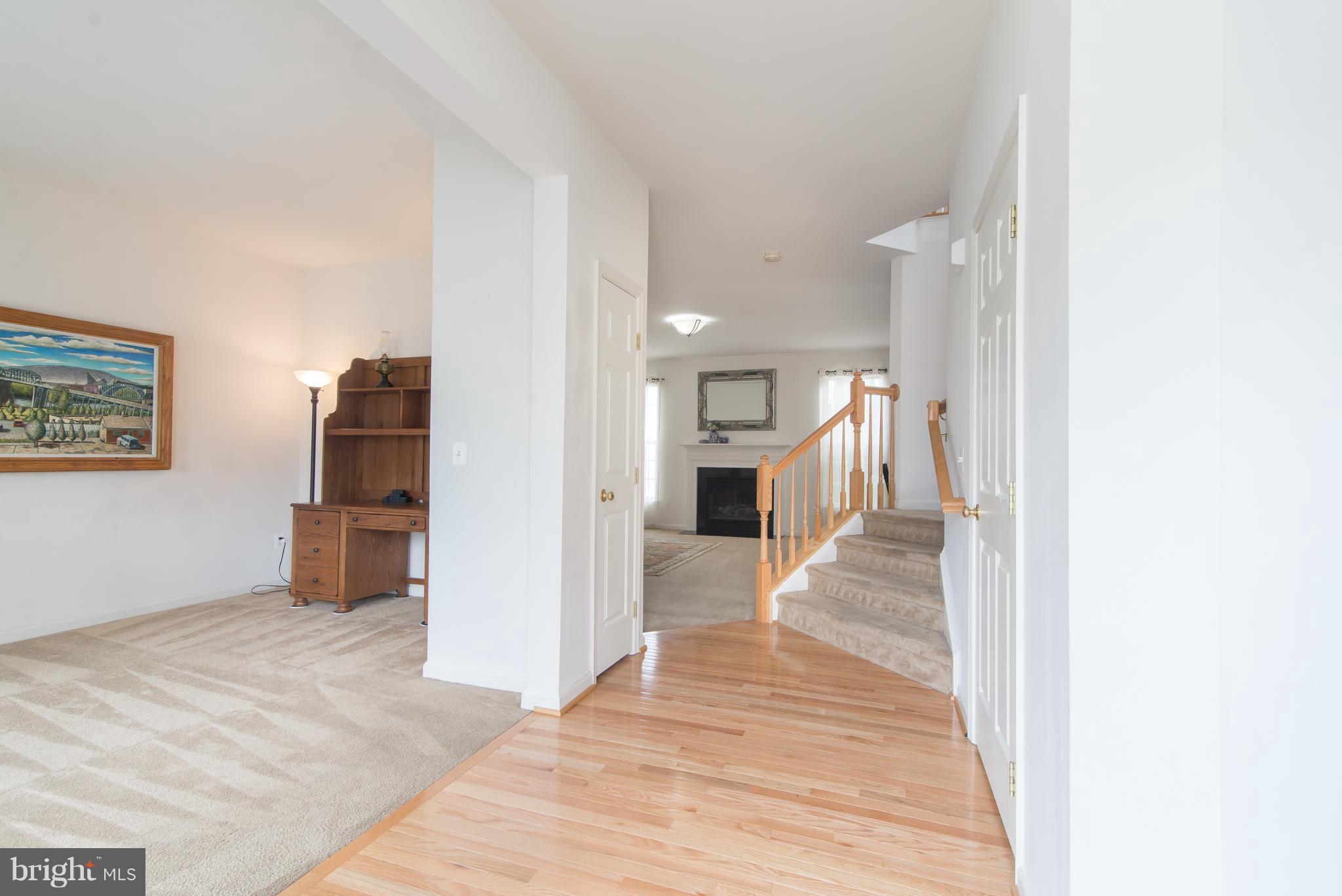 LAKELAND PLACE - Residential