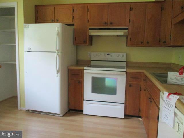 FULLERTON FARMS - Residential