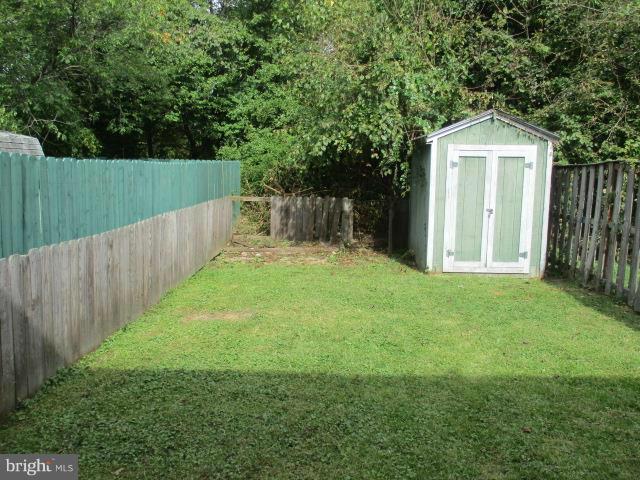 FULLERTON FARMS - Residential