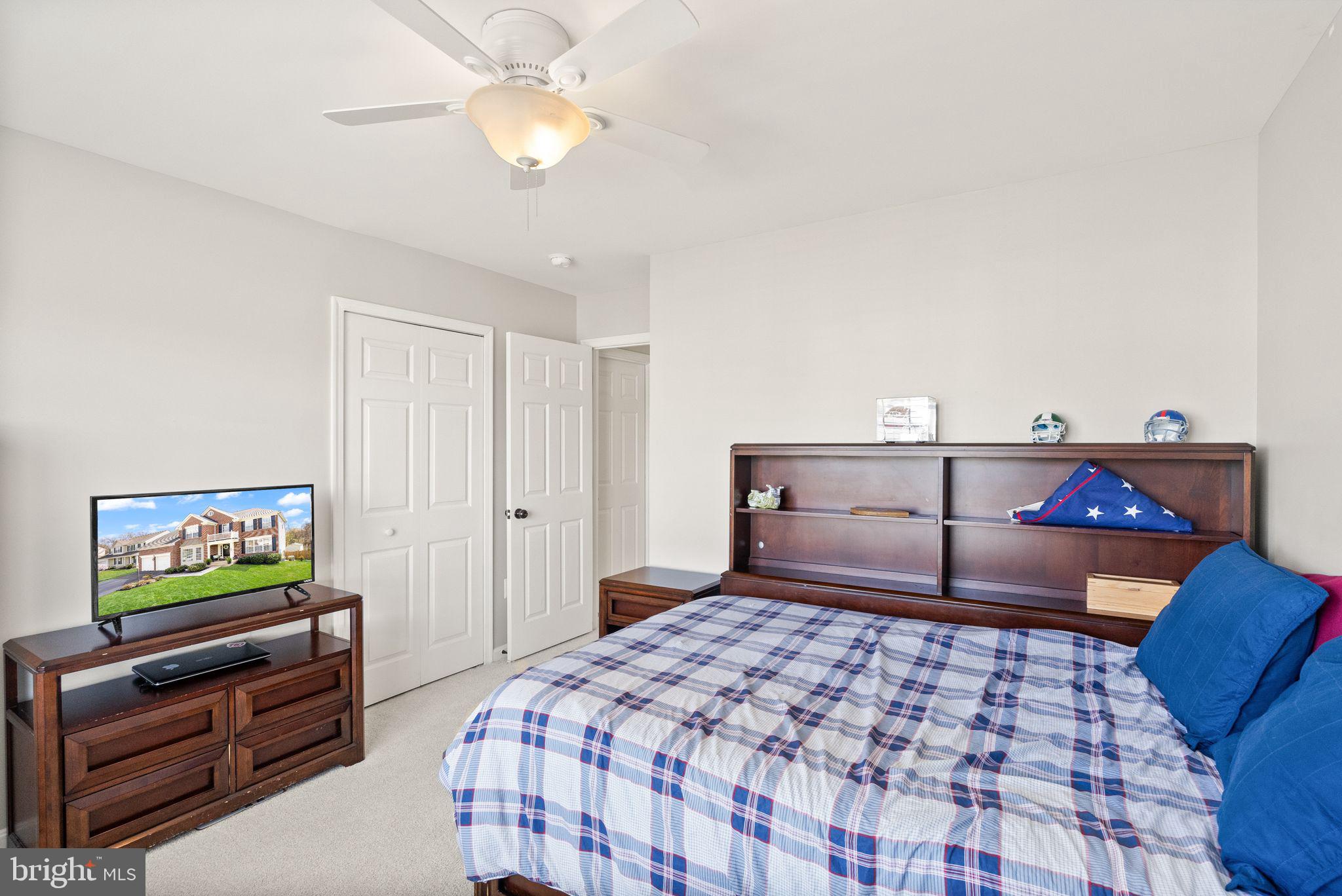 BRIDLEWOOD MANOR - Residential