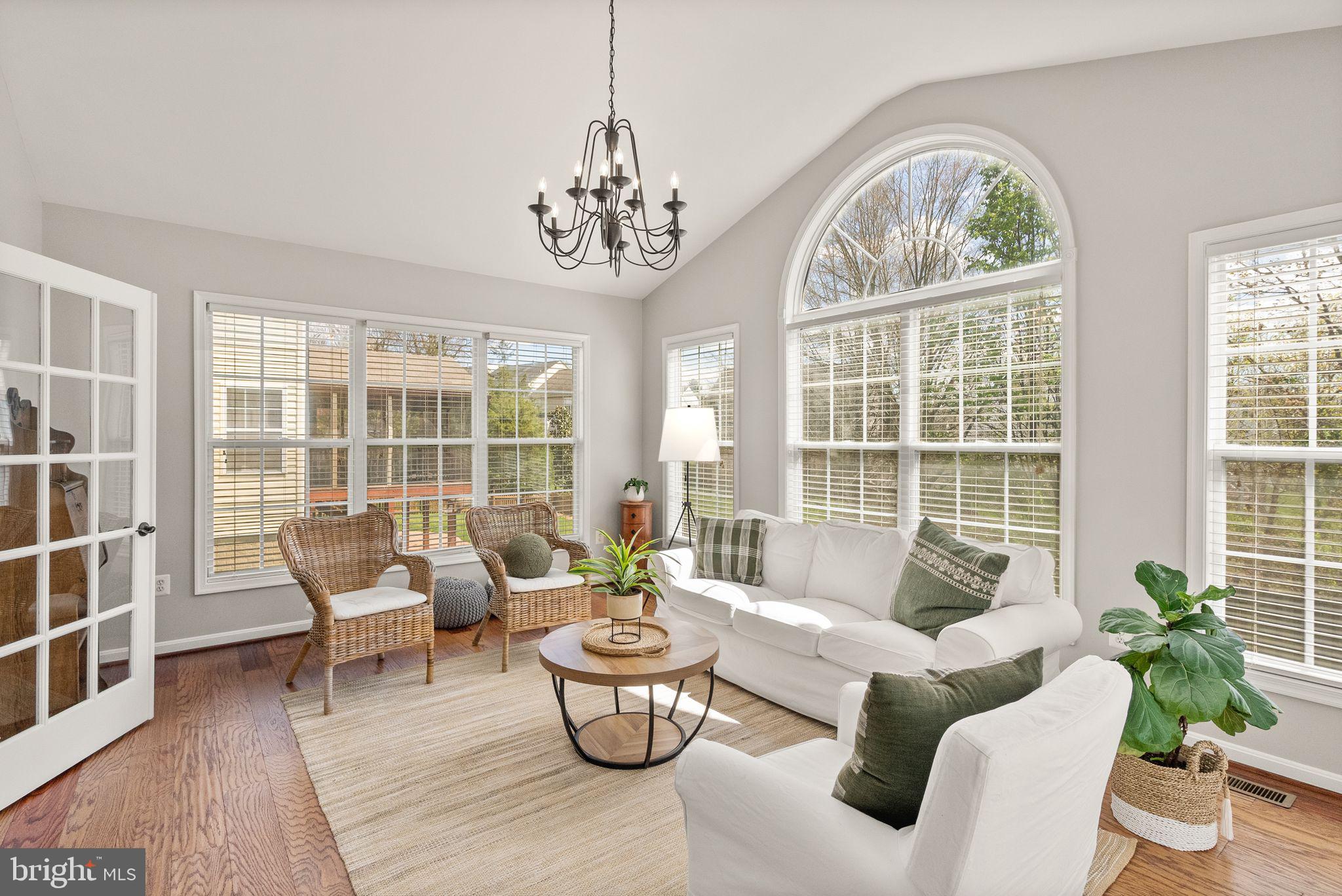 BRIDLEWOOD MANOR - Residential