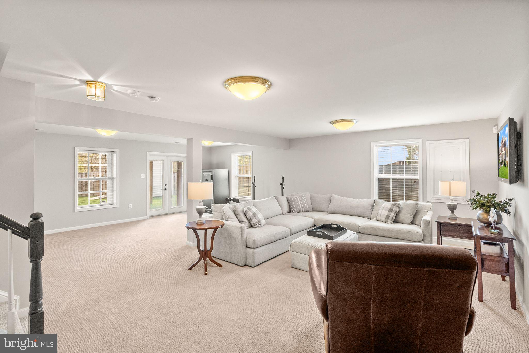 BRIDLEWOOD MANOR - Residential