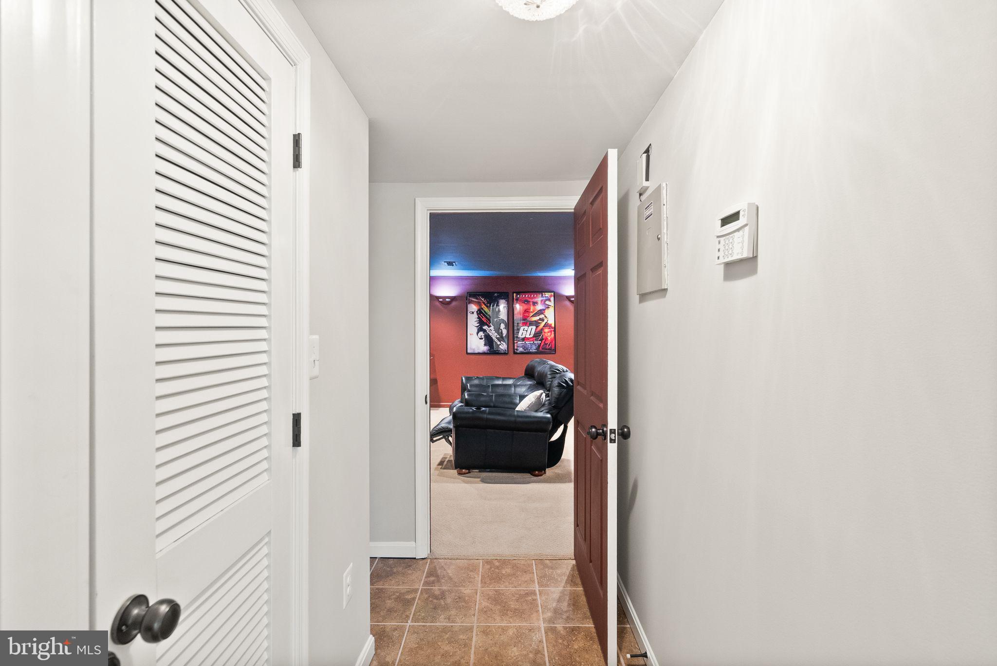 BRIDLEWOOD MANOR - Residential