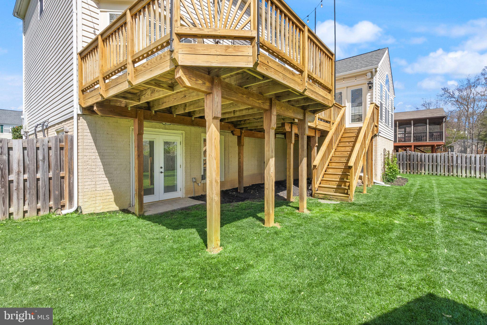 BRIDLEWOOD MANOR - Residential