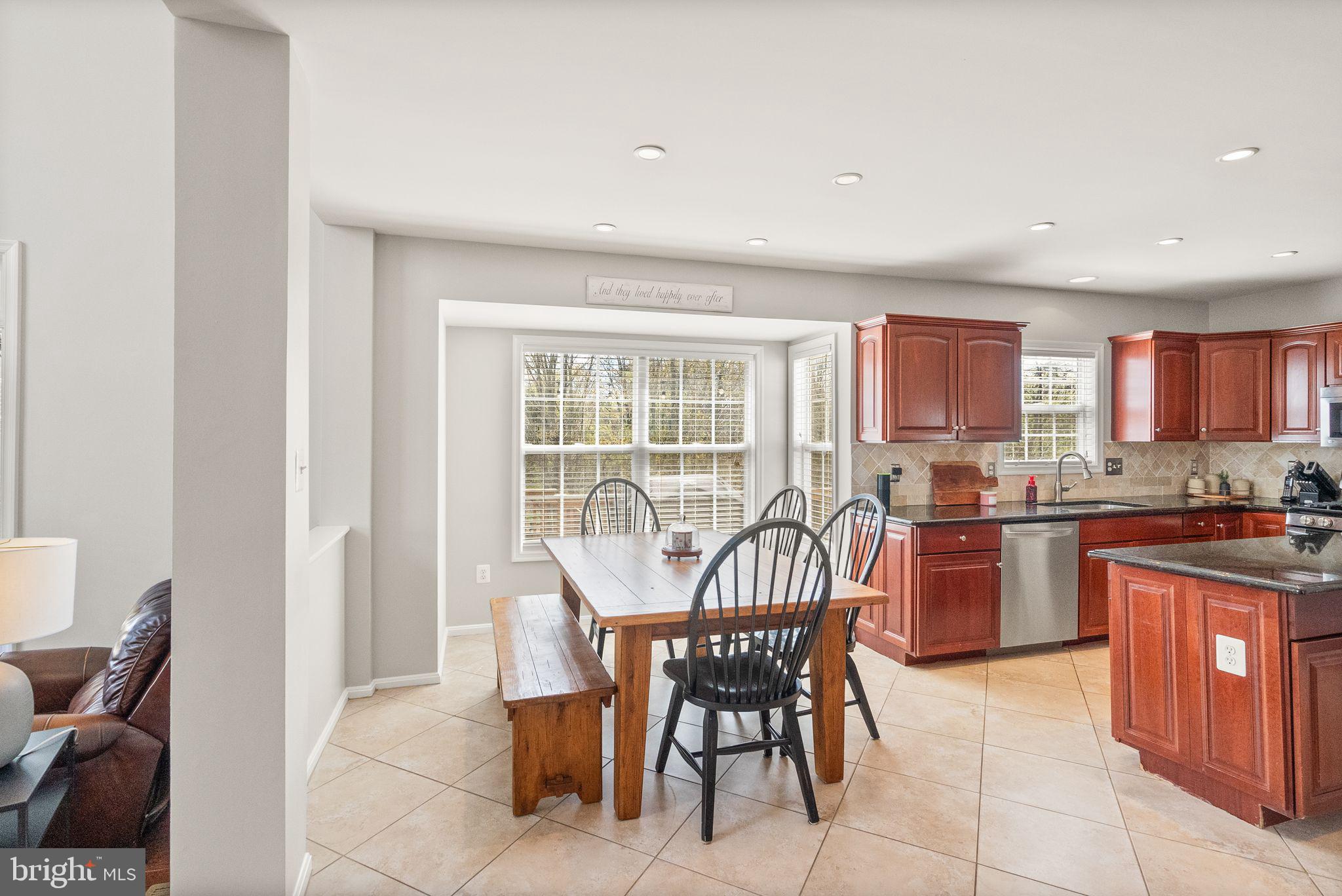 BRIDLEWOOD MANOR - Residential