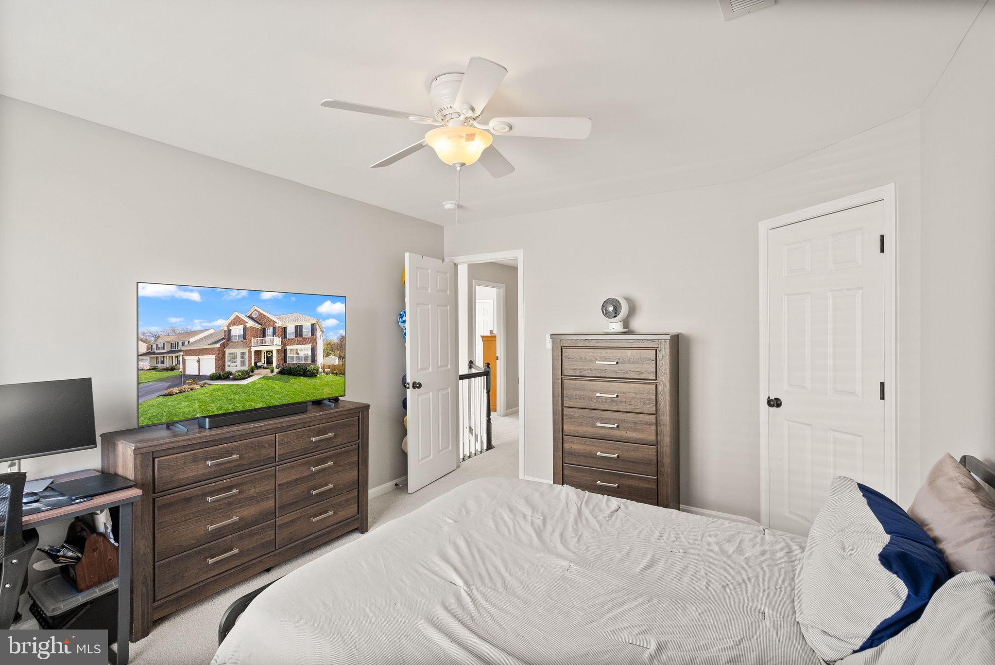 BRIDLEWOOD MANOR - Residential