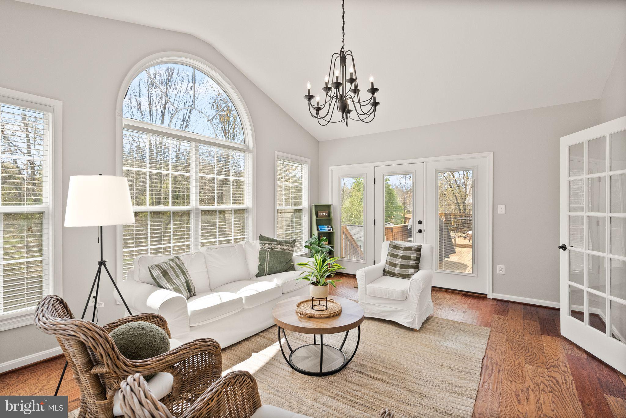 BRIDLEWOOD MANOR - Residential