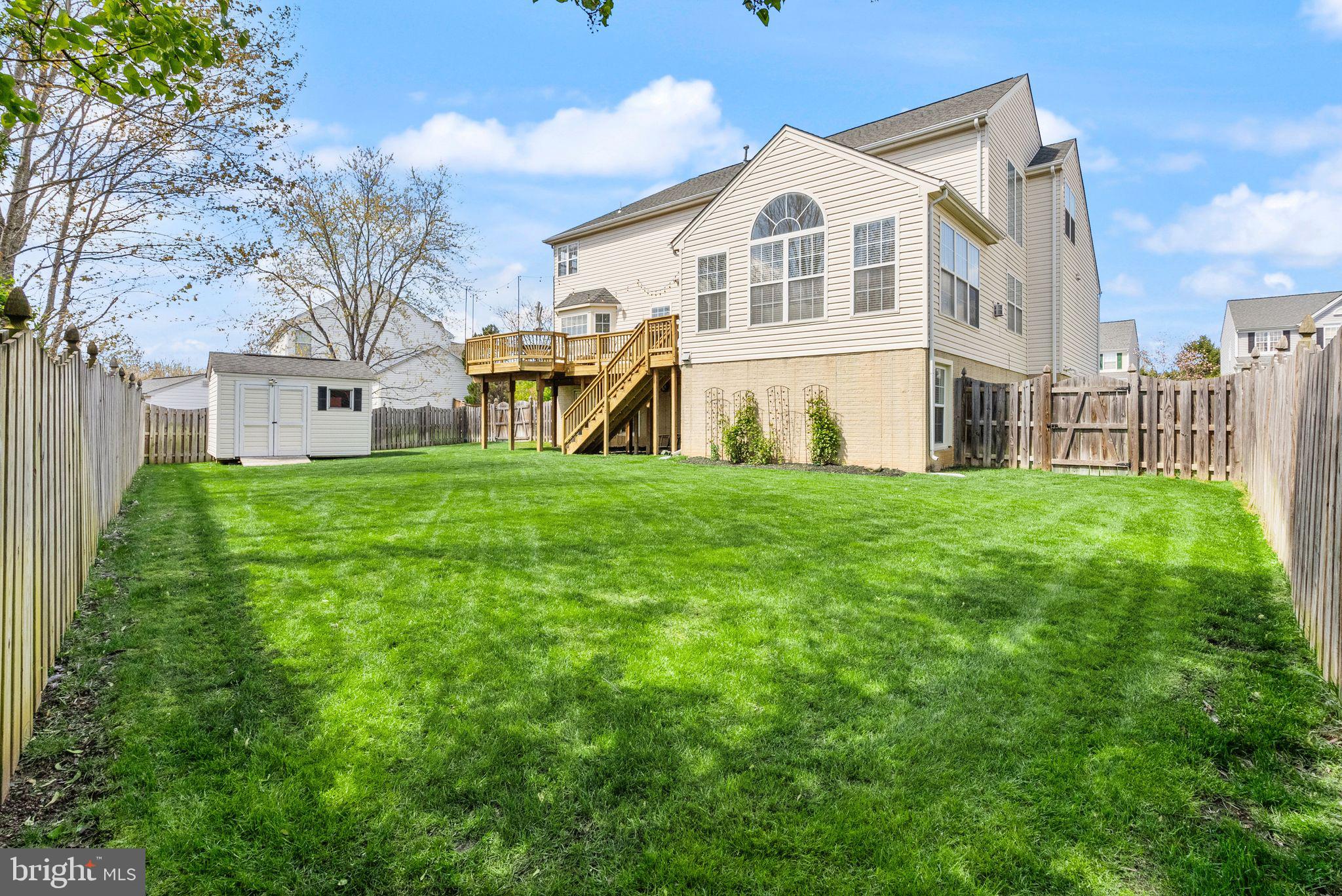 BRIDLEWOOD MANOR - Residential