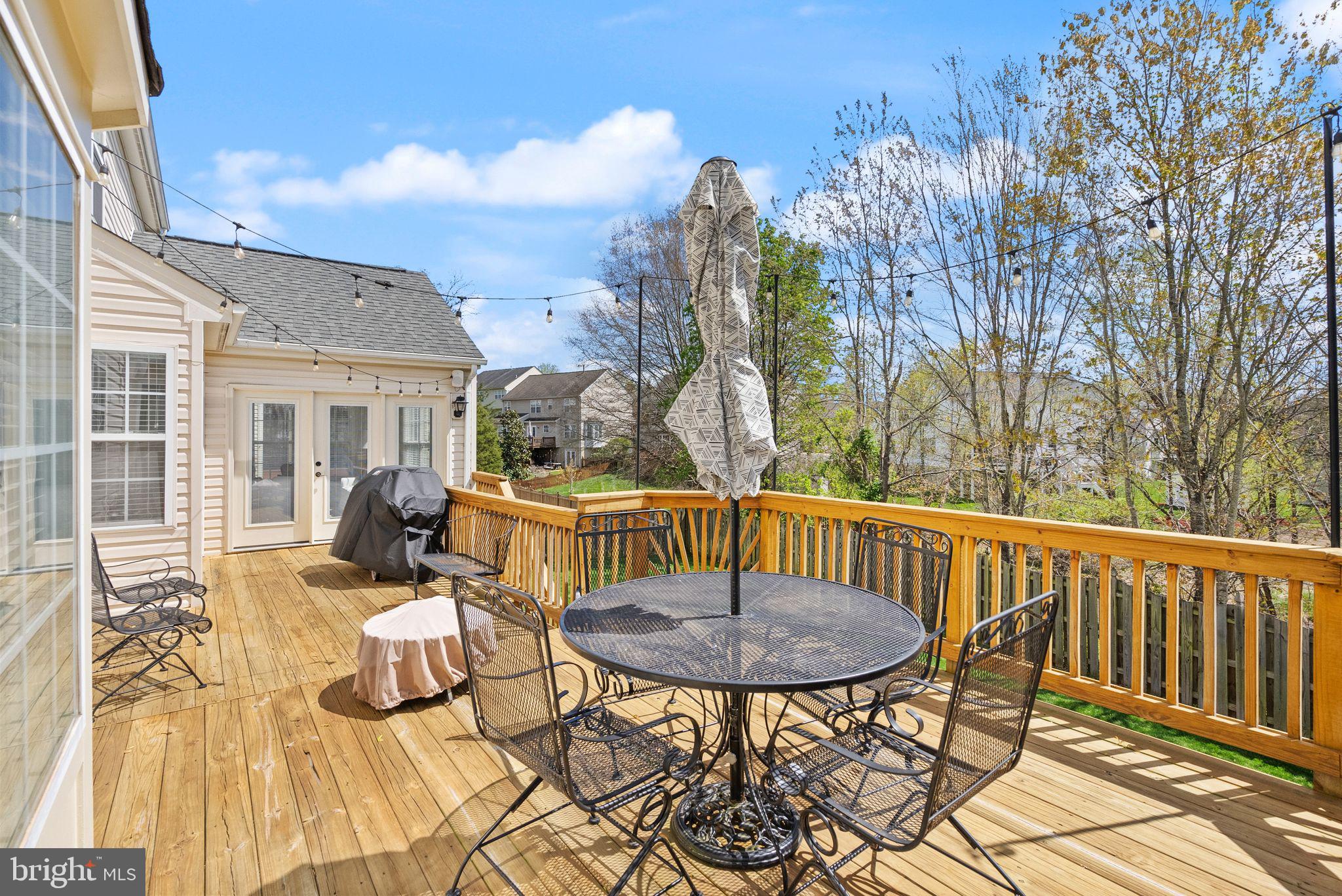 BRIDLEWOOD MANOR - Residential