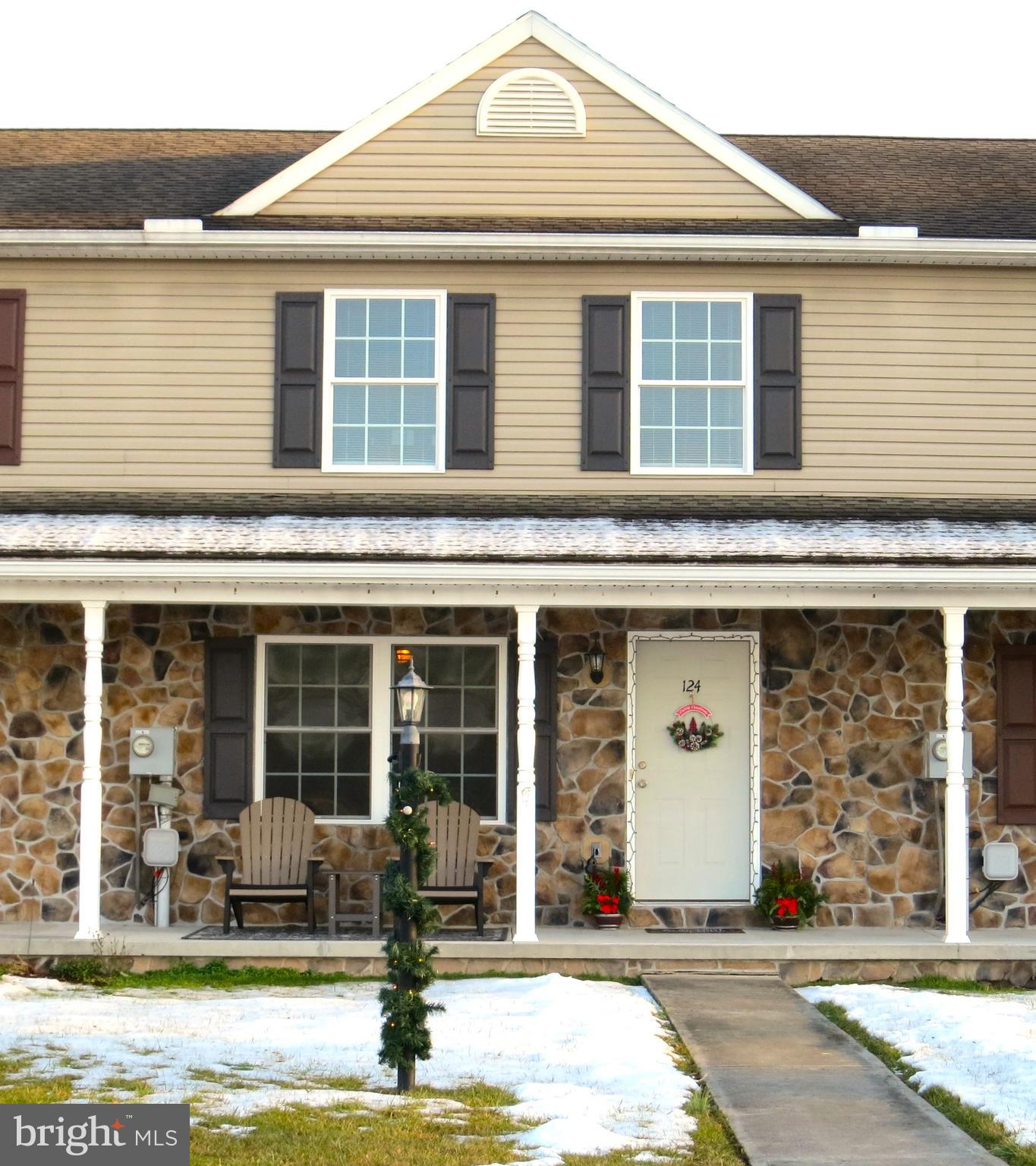 COLONIAL RIDGE - Residential