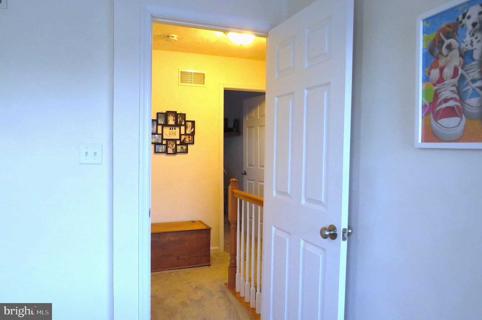COLONIAL RIDGE - Residential