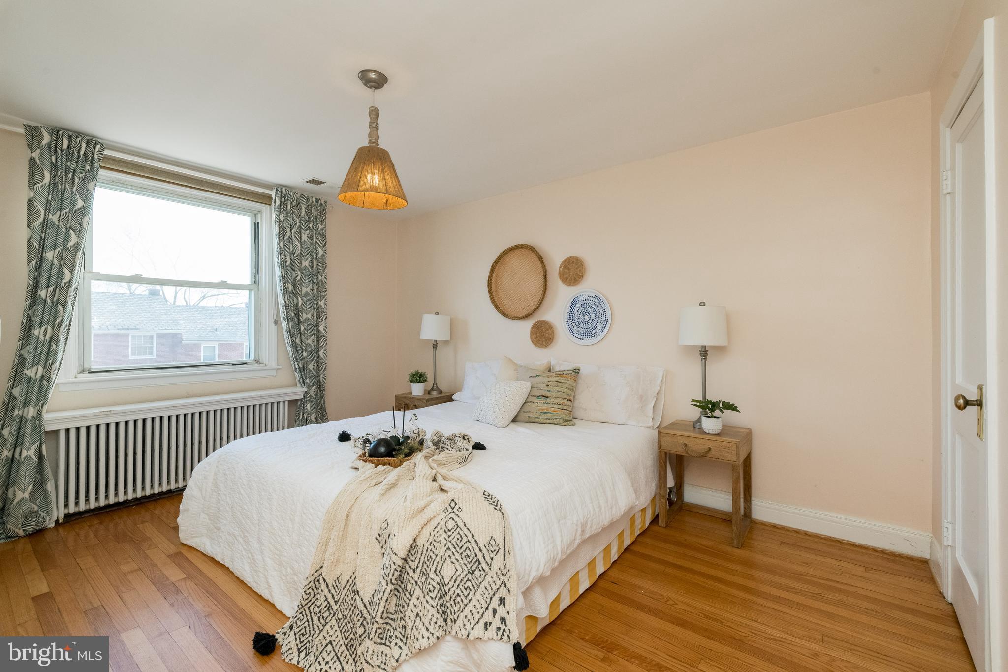 EDNOR GARDENS - LAKESIDE - Residential