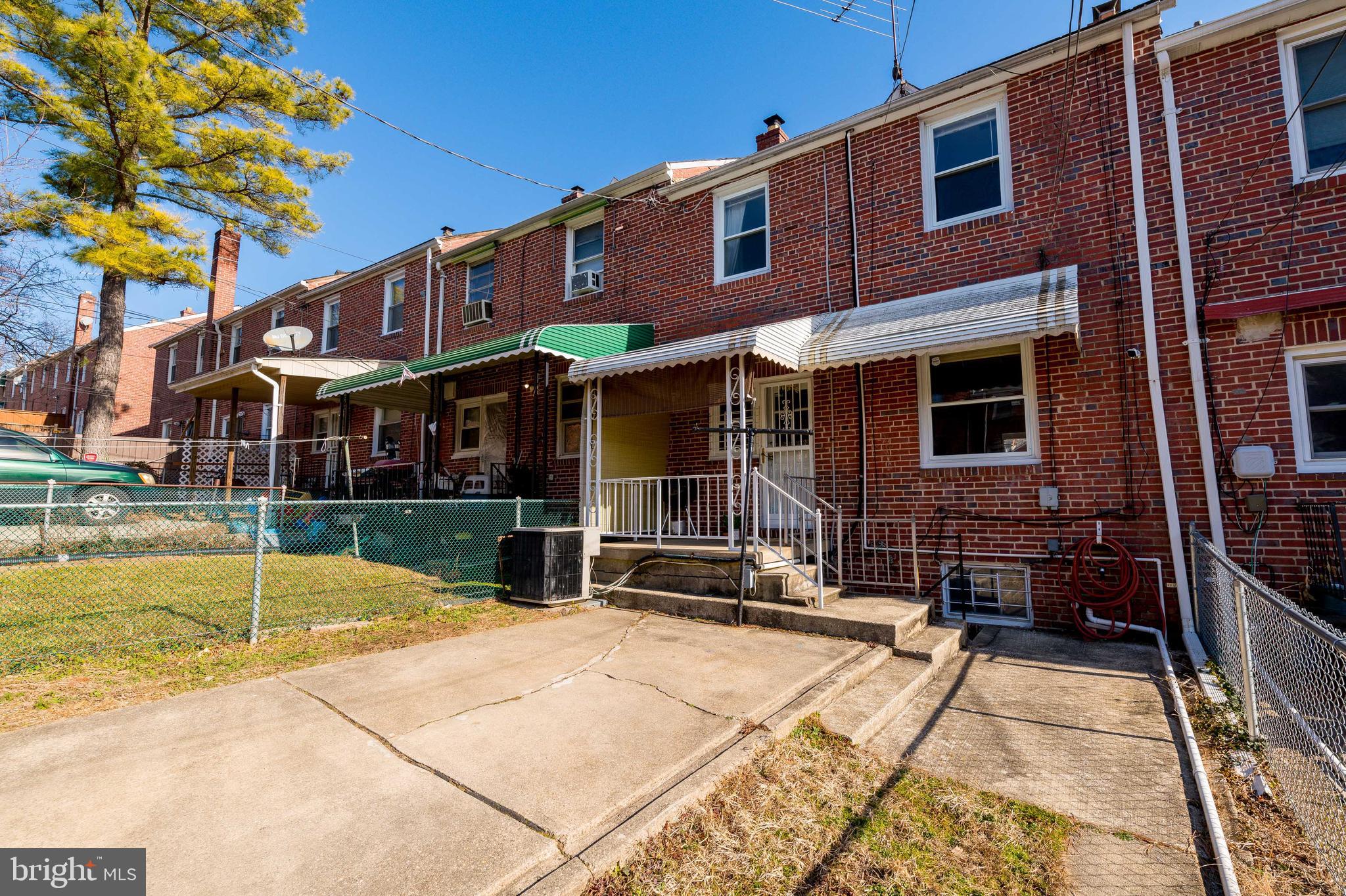 EDNOR GARDENS - LAKESIDE - Residential