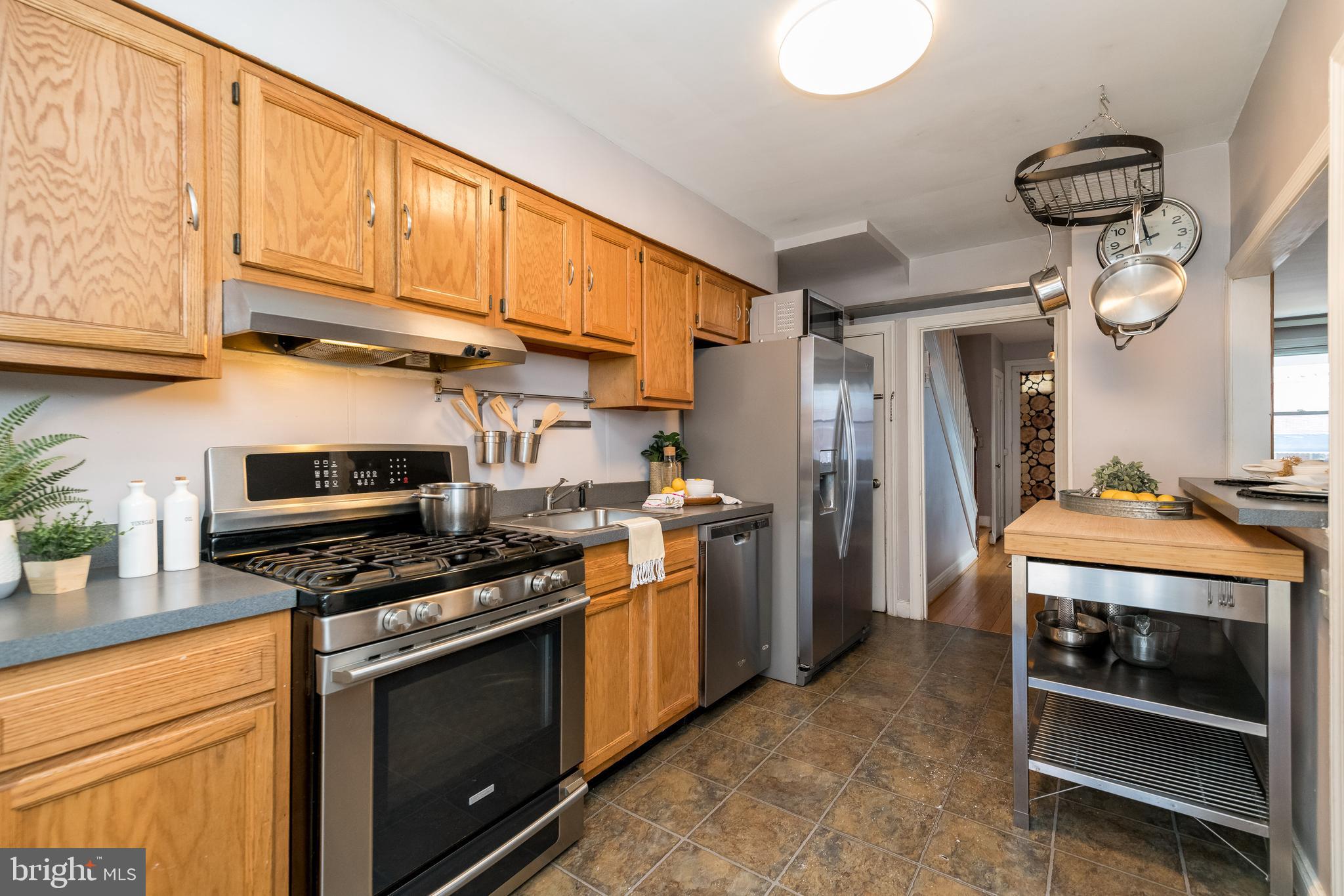 EDNOR GARDENS - LAKESIDE - Residential