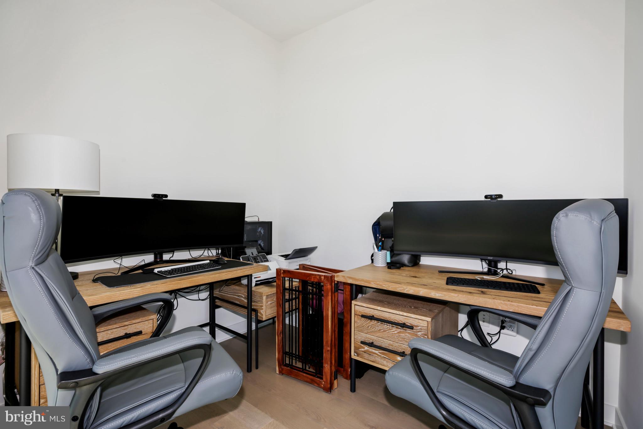 THE BORO TYSONS - Residential