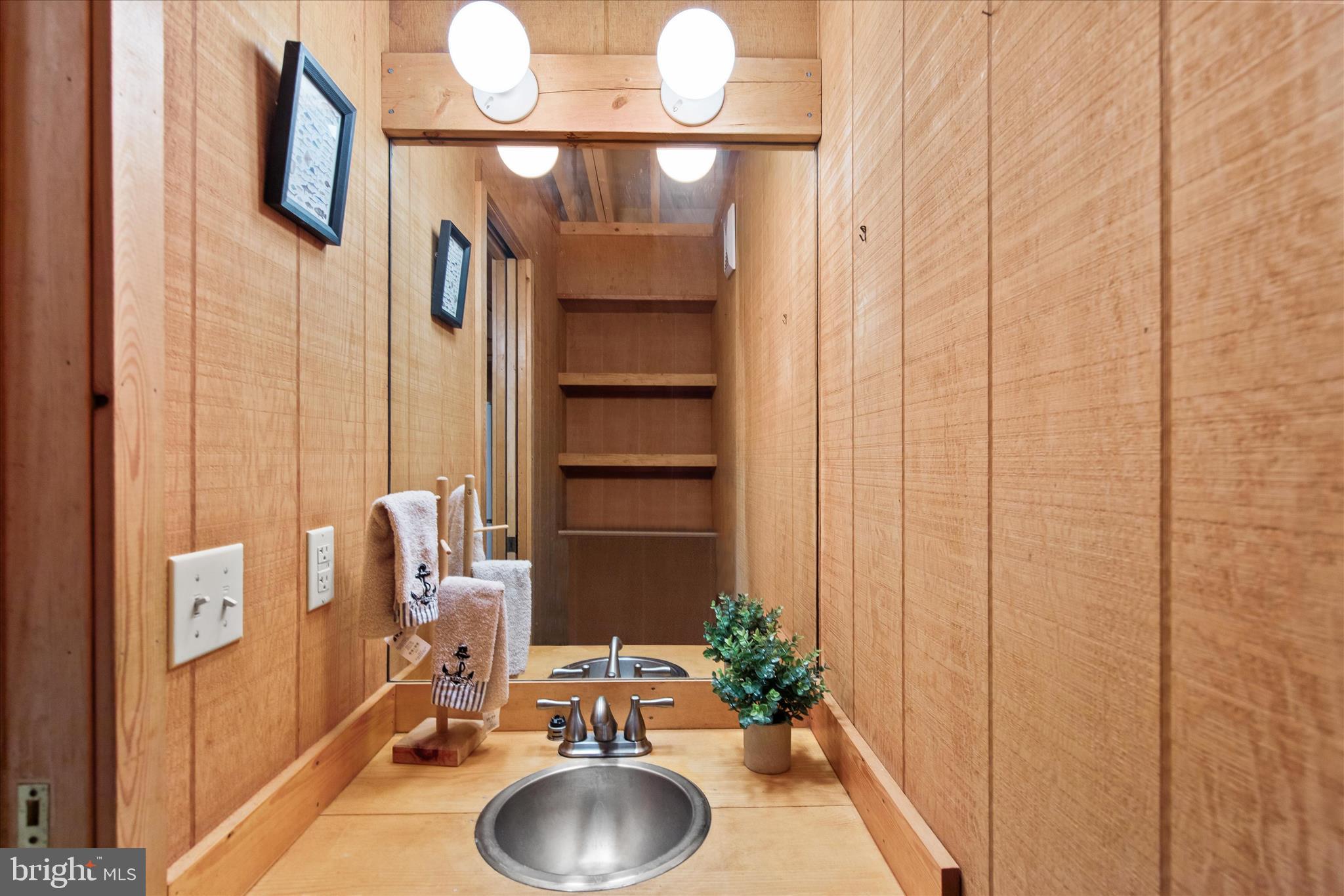 MALLARD LAKES - Residential