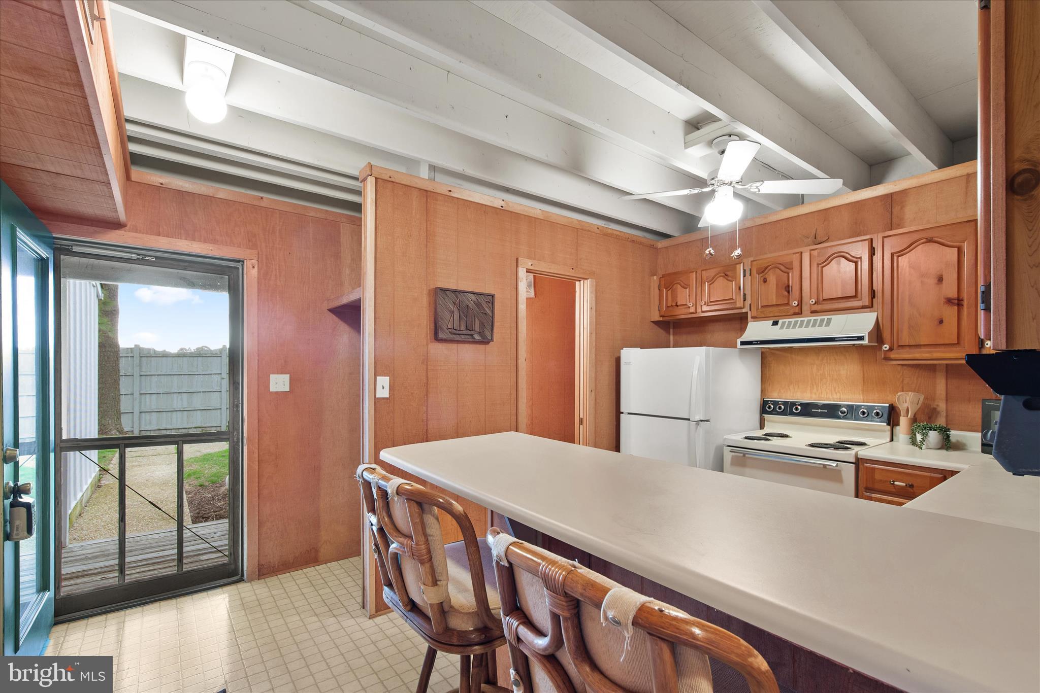 MALLARD LAKES - Residential