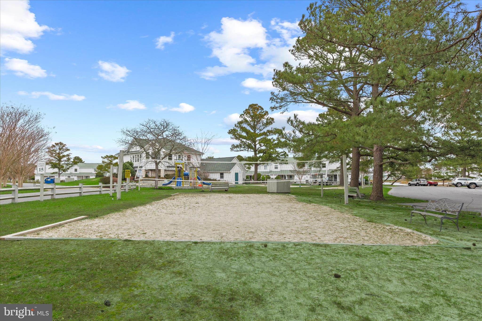 MALLARD LAKES - Residential