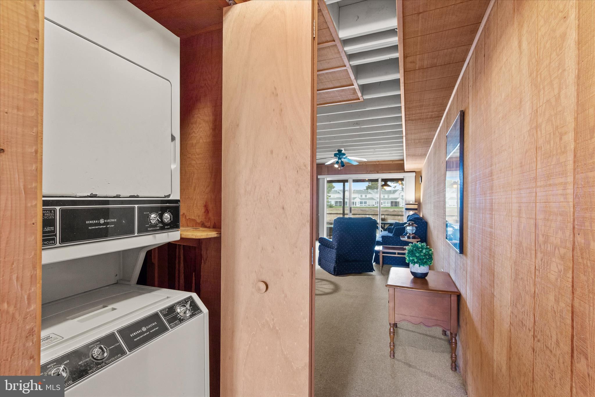 MALLARD LAKES - Residential