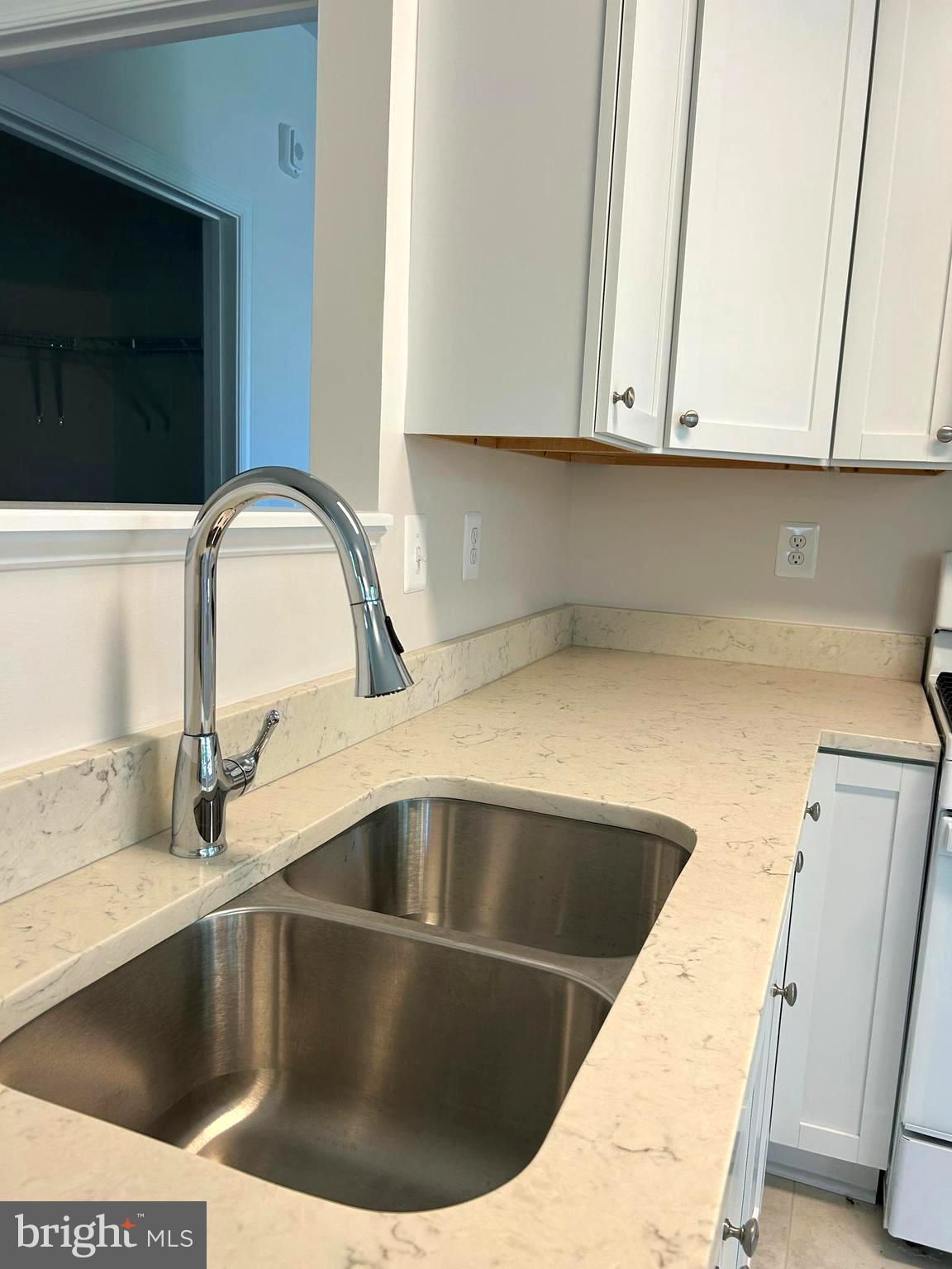 CHRISTOPHER AT CEDAR LAKES - Residential