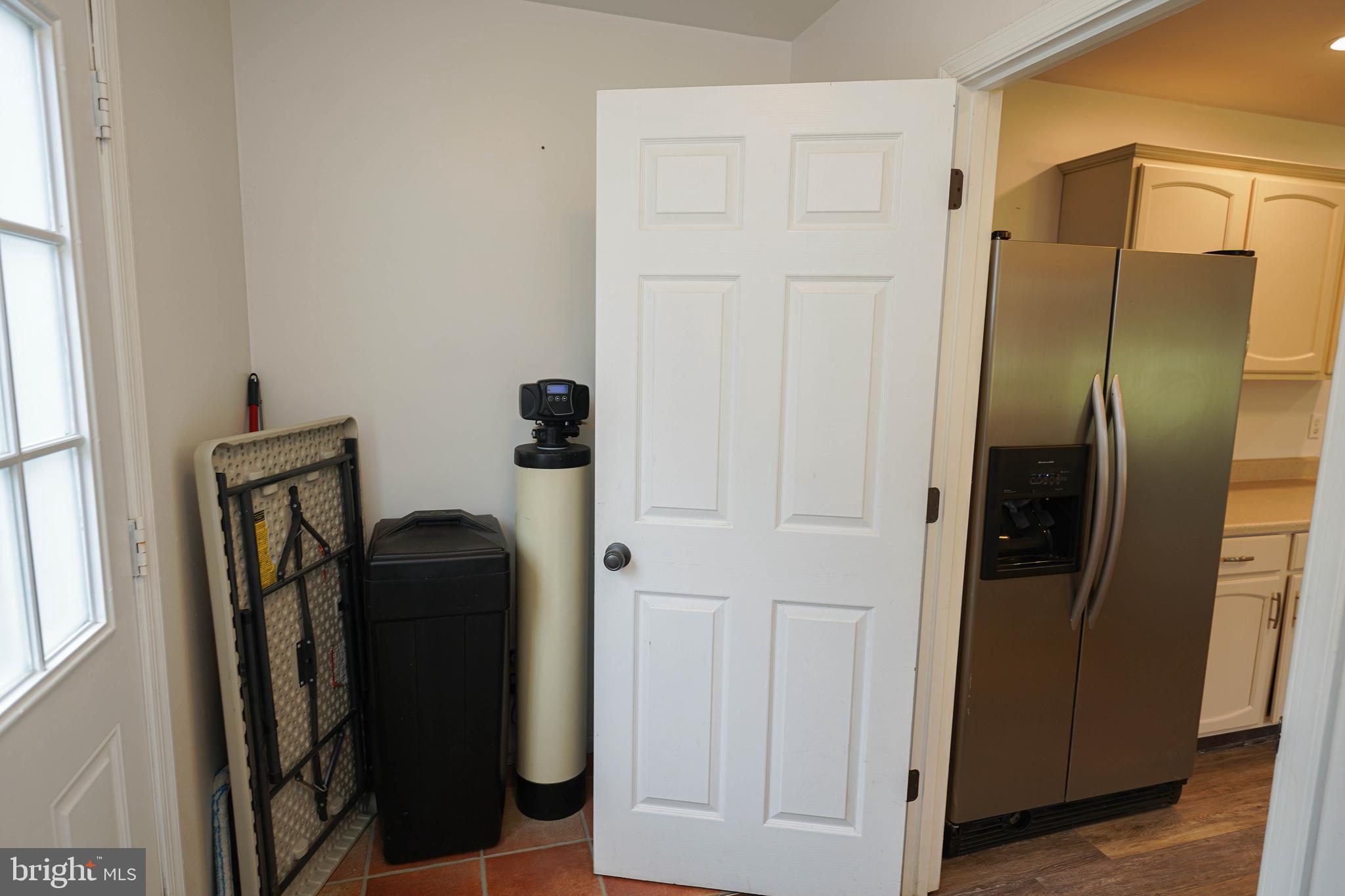 KING WILLIAMS COURT - Residential Lease