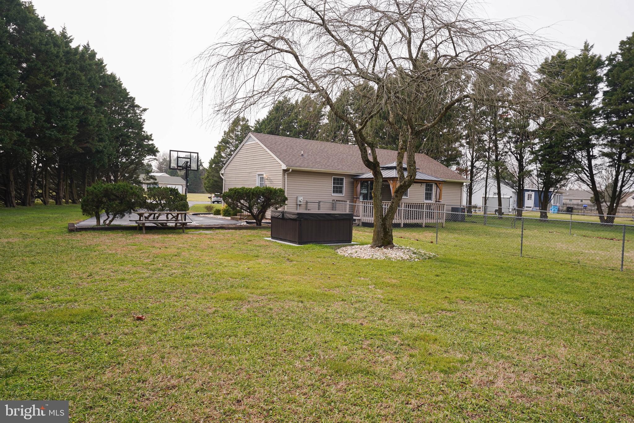 KING WILLIAMS COURT - Residential Lease