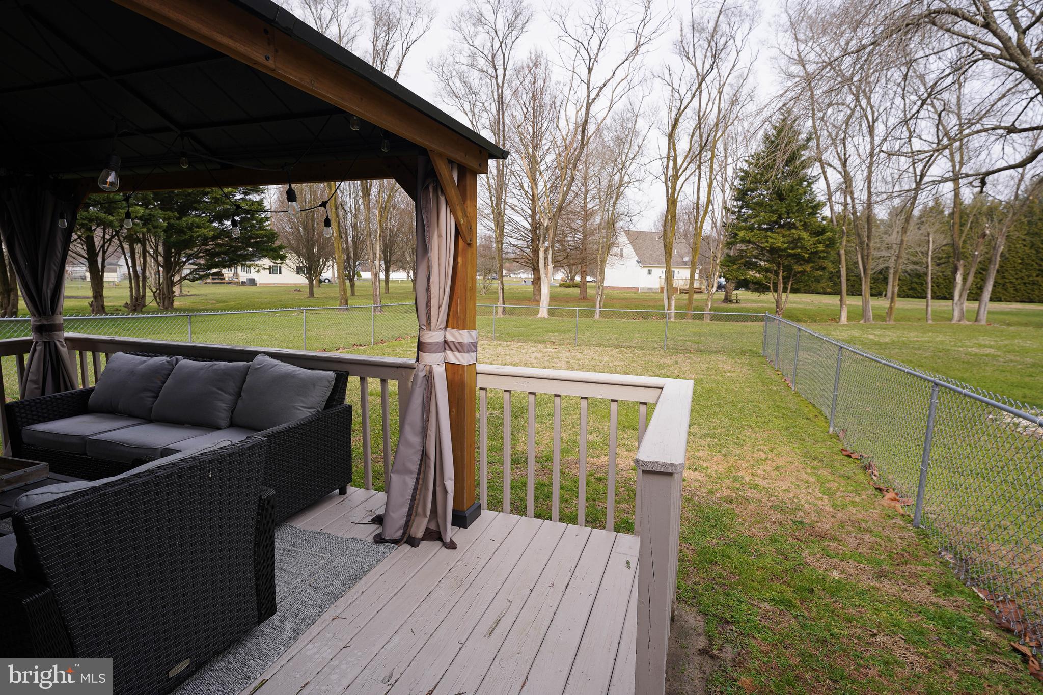 KING WILLIAMS COURT - Residential Lease