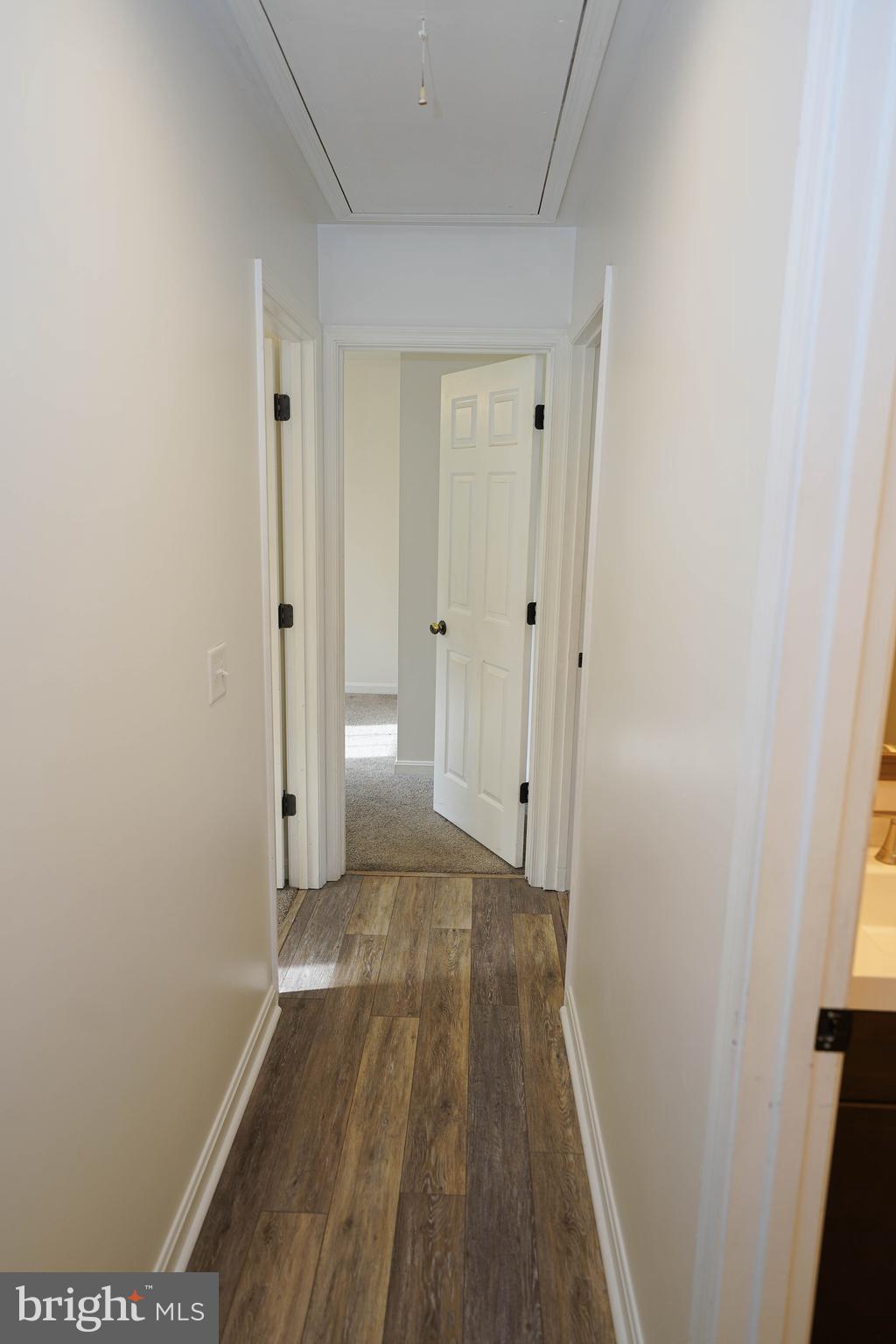 KING WILLIAMS COURT - Residential Lease