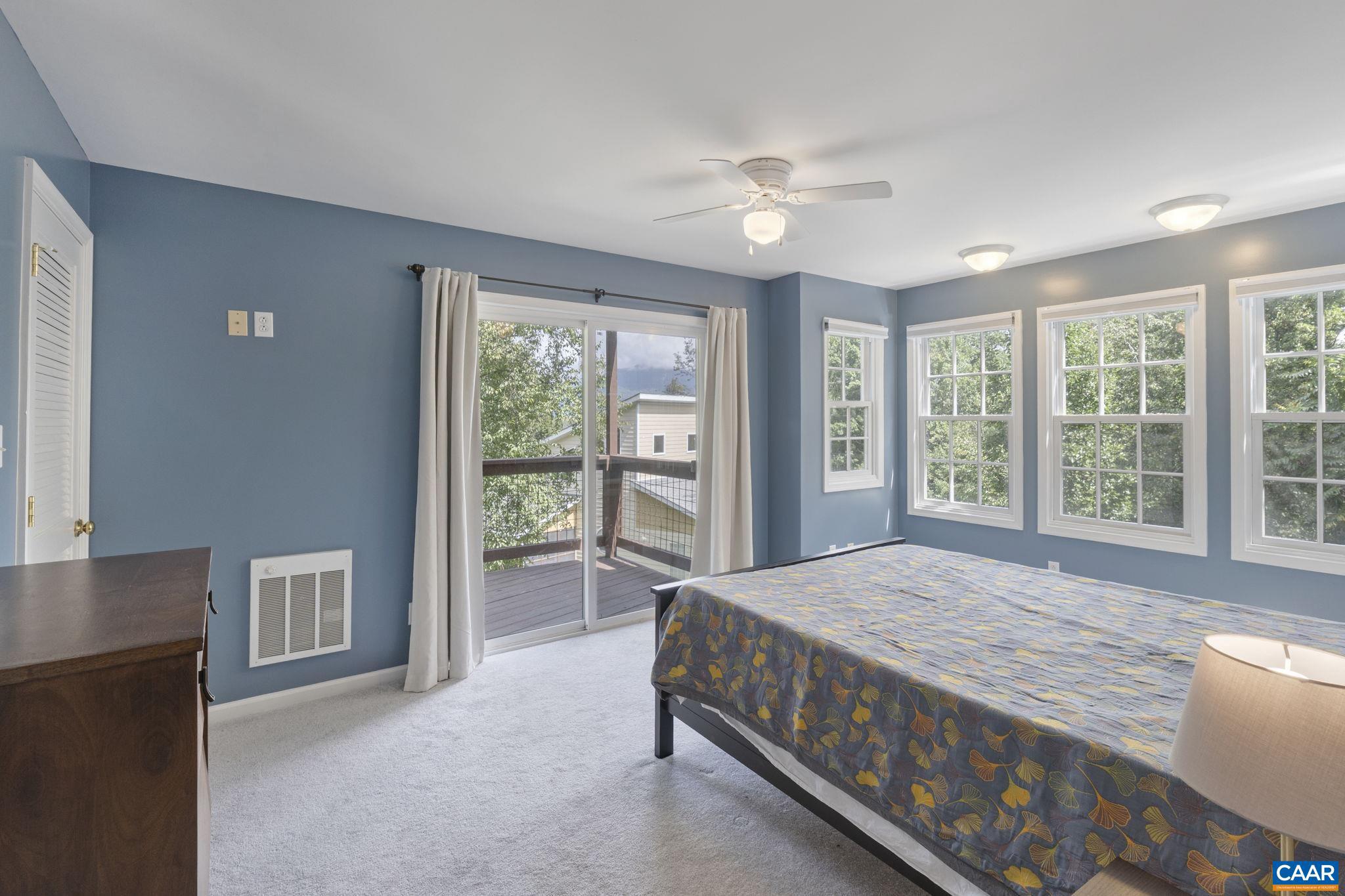 PERSIMMON HILL - Residential