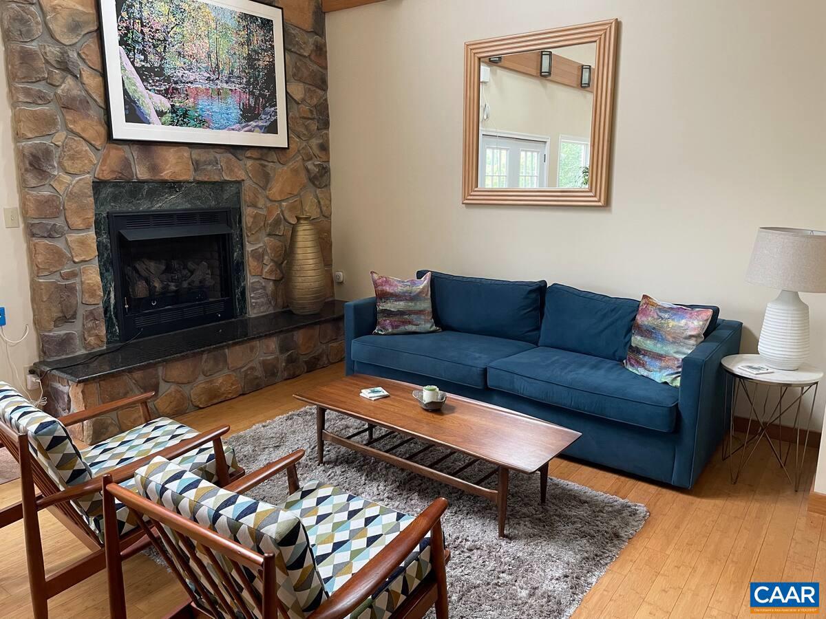 PERSIMMON HILL - Residential