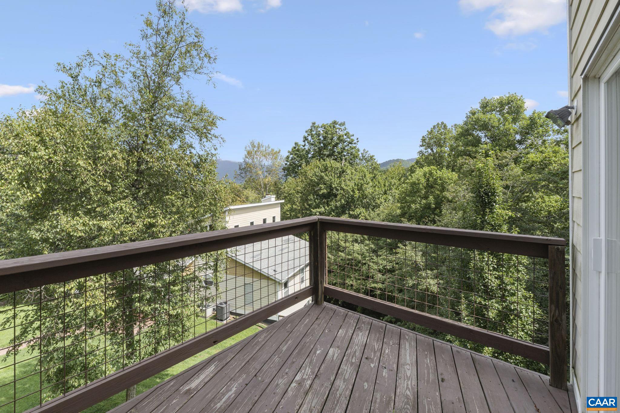 PERSIMMON HILL - Residential