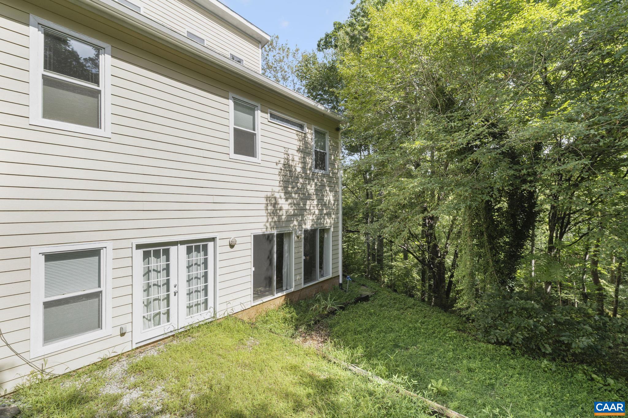 PERSIMMON HILL - Residential