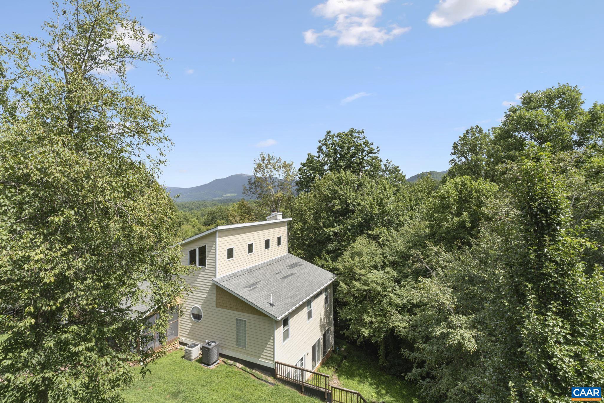 PERSIMMON HILL - Residential