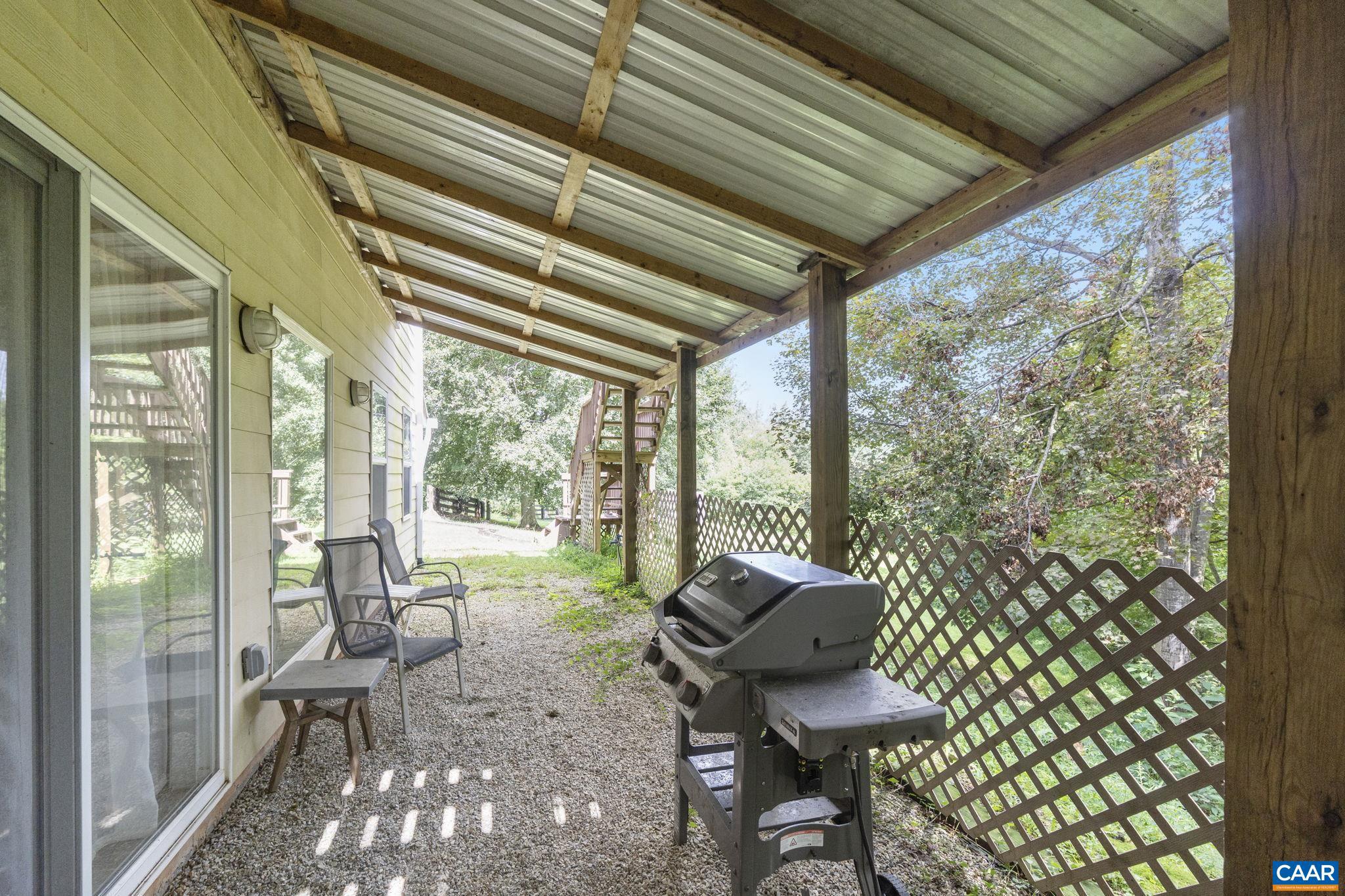 PERSIMMON HILL - Residential