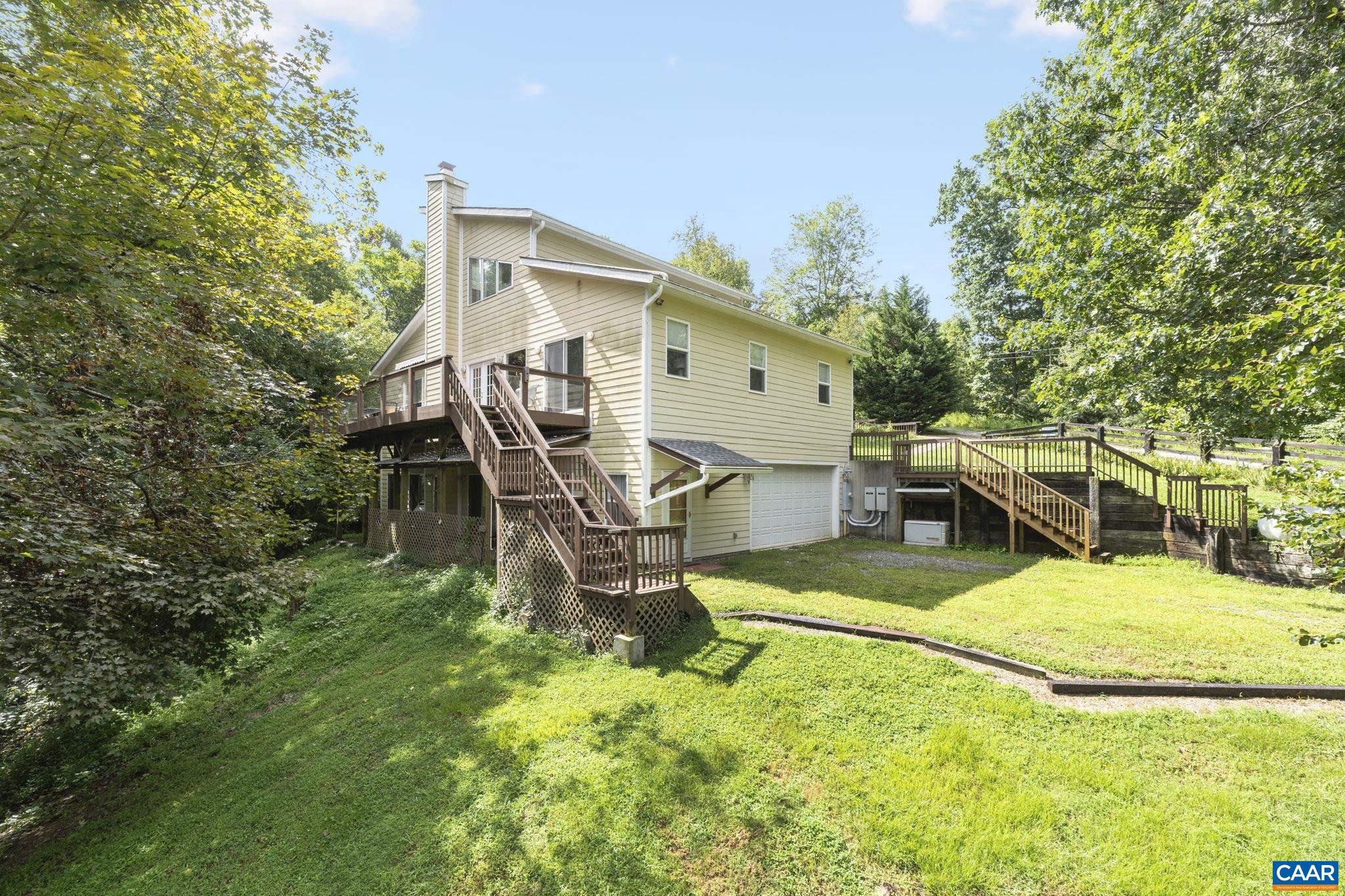 PERSIMMON HILL - Residential