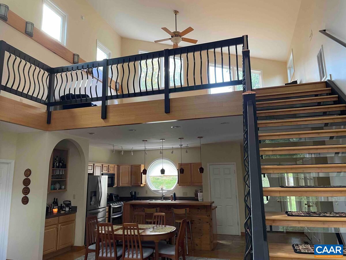 PERSIMMON HILL - Residential