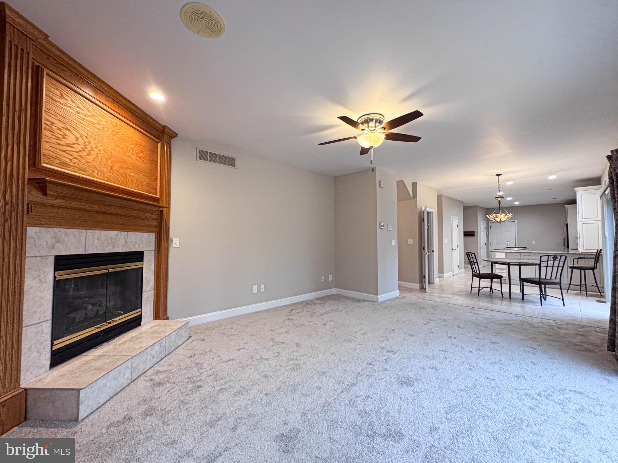 CRANBERRY WOODS - Residential