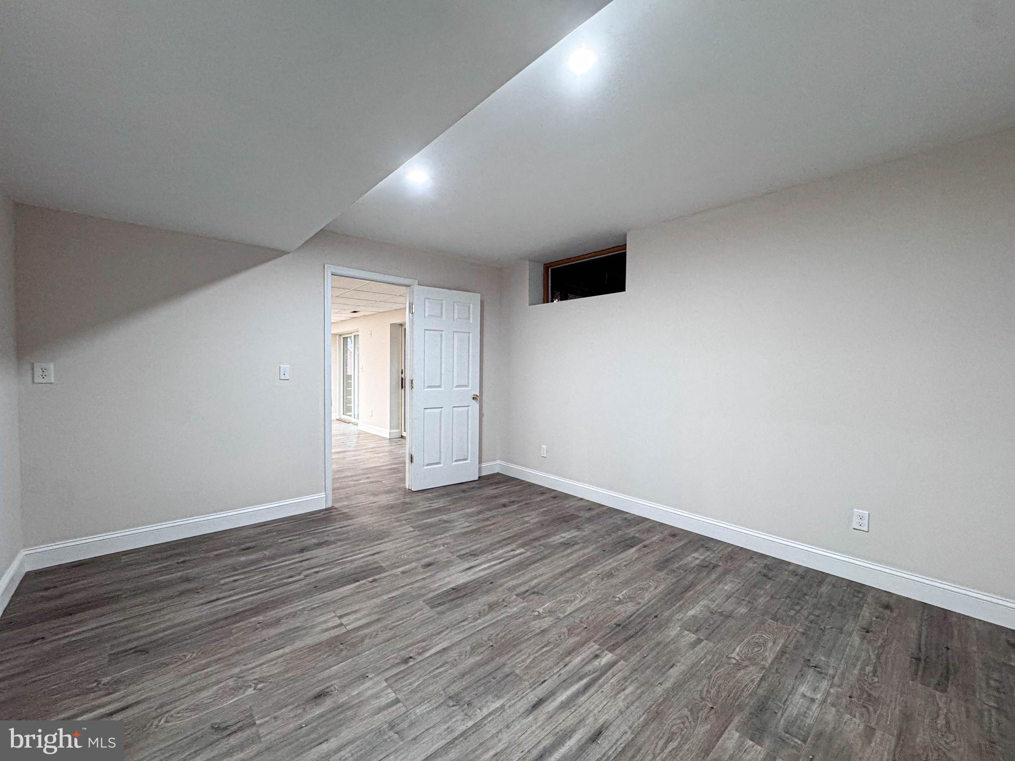 CRANBERRY WOODS - Residential