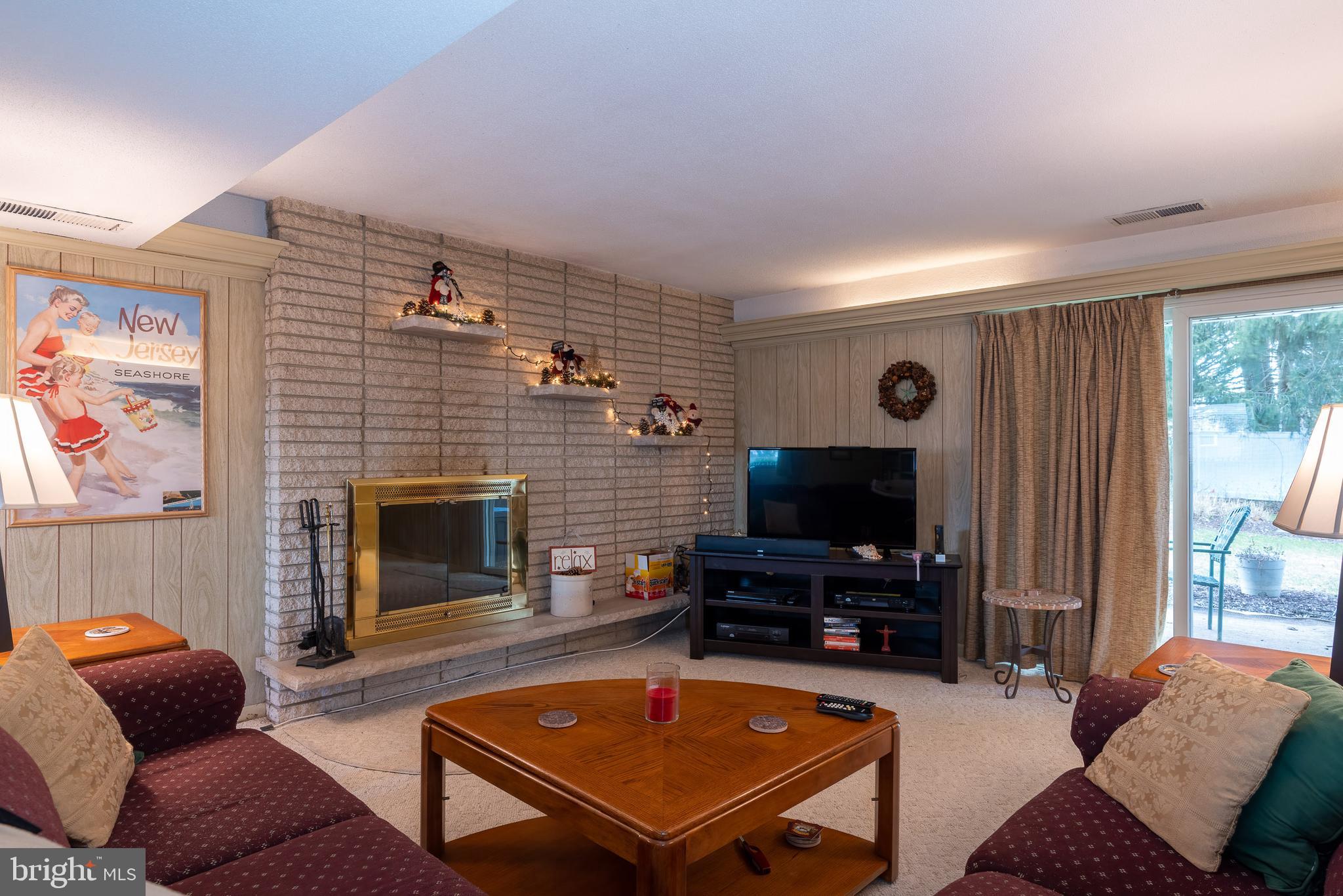 HAINES ACRES - Residential