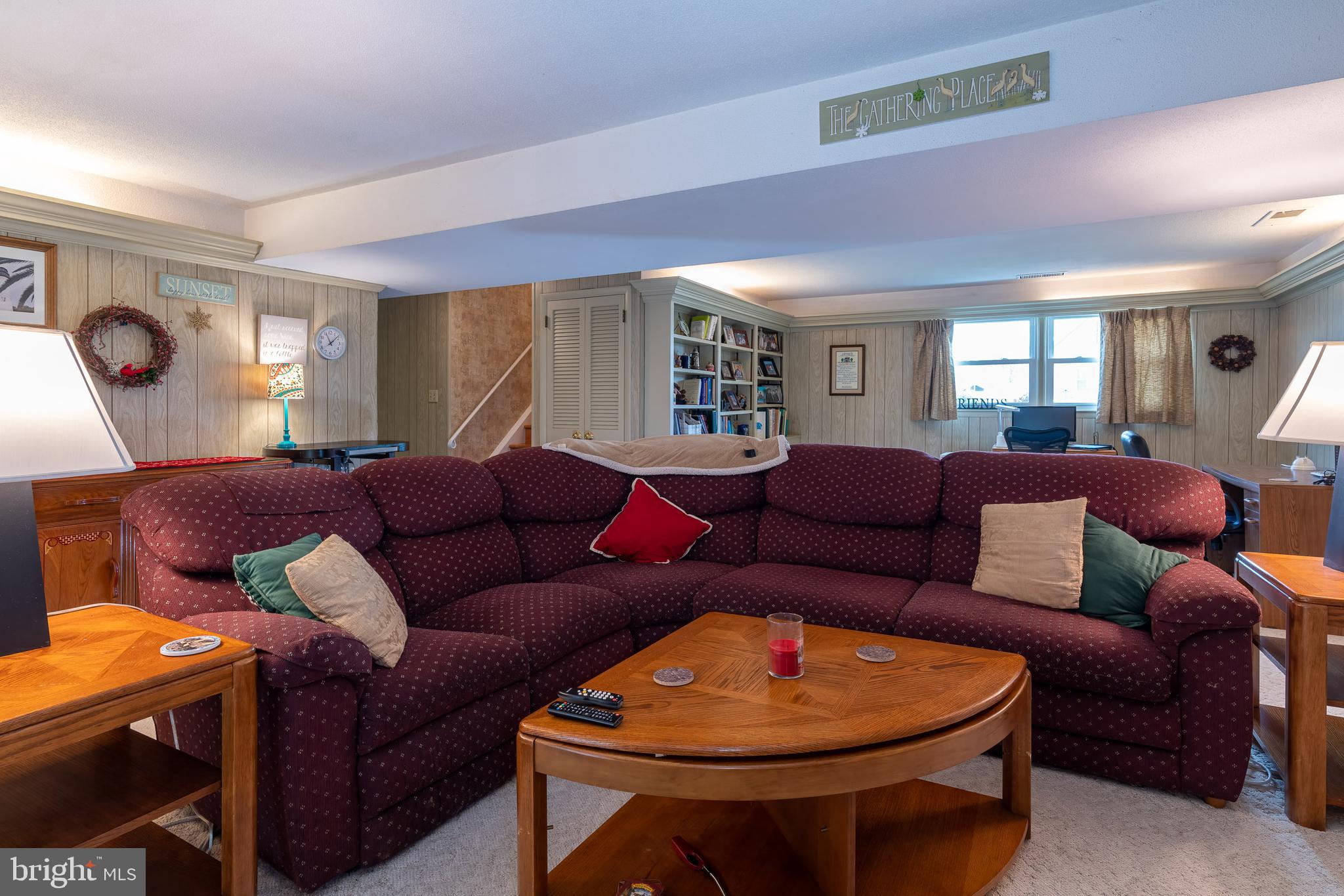 HAINES ACRES - Residential