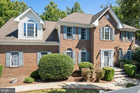 4112 FERRY LANDING ROAD ALEXANDRIA VA 22309