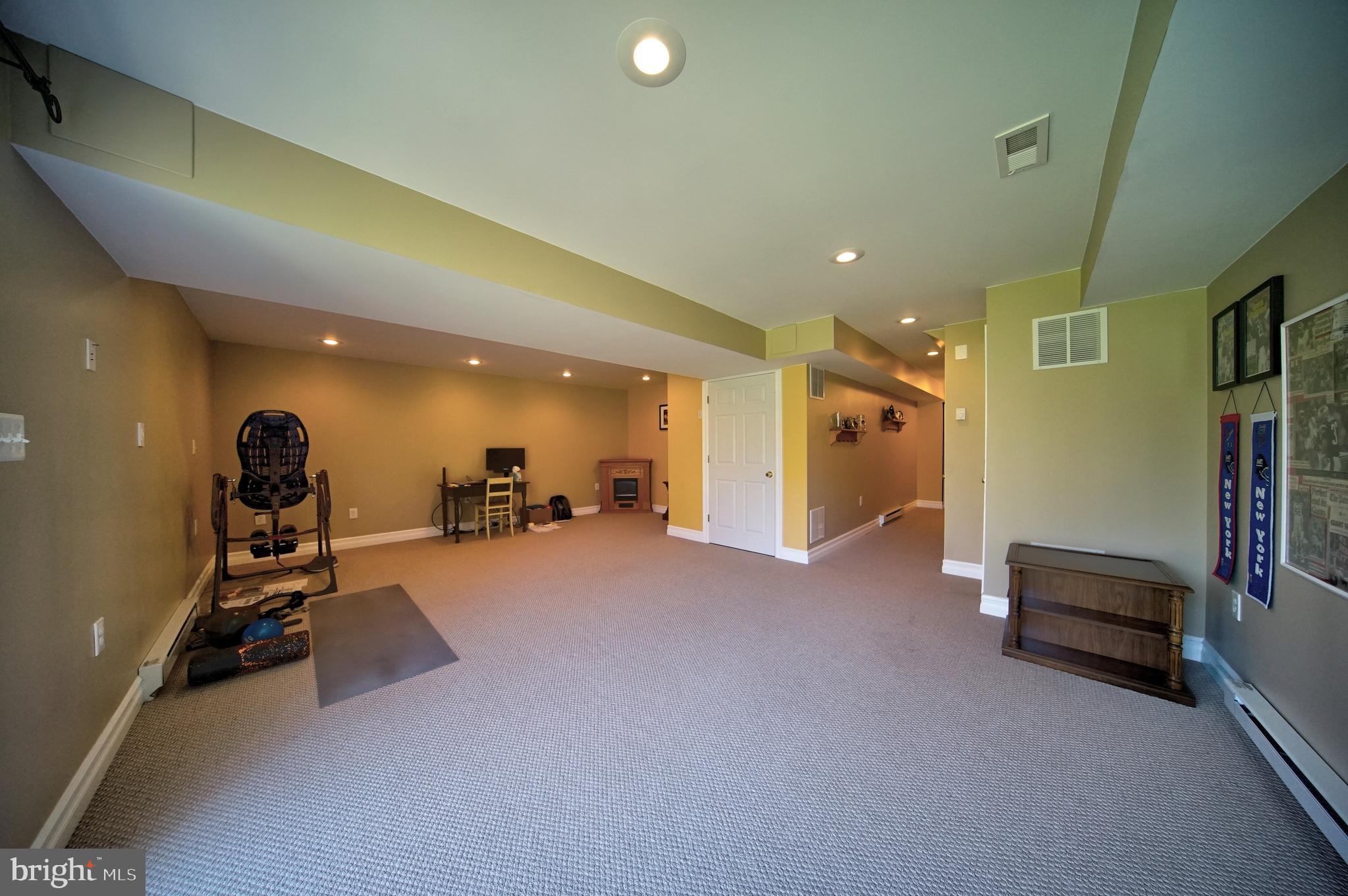 BRADFORD ESTATES - Residential