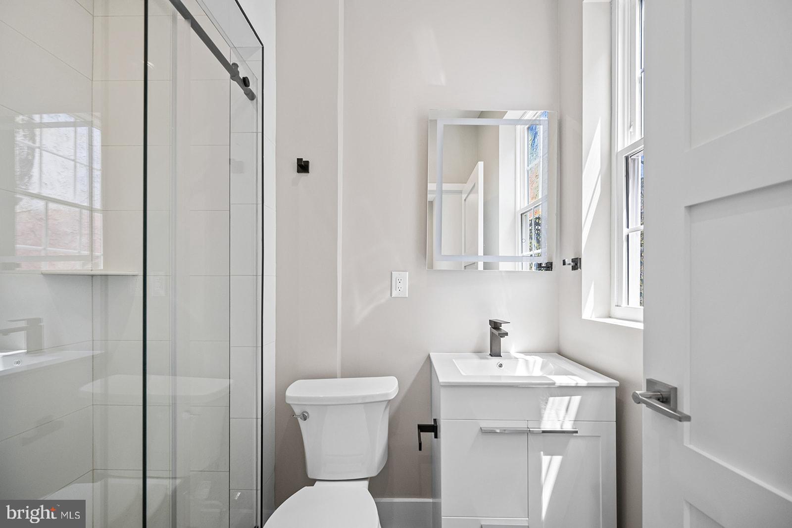 NORRIS SQUARE - Residential Lease