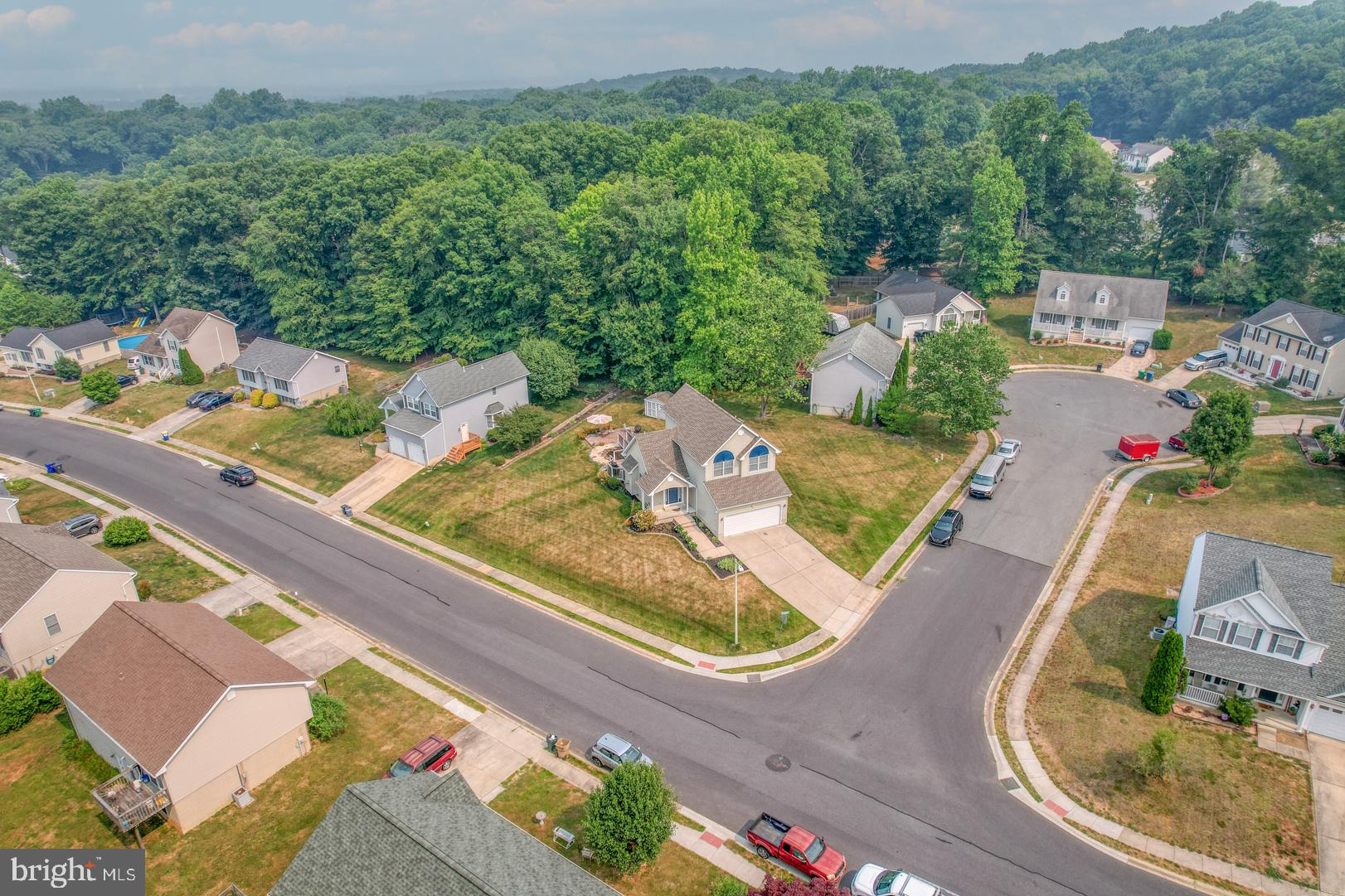 COLONIAL RIDGE - Residential