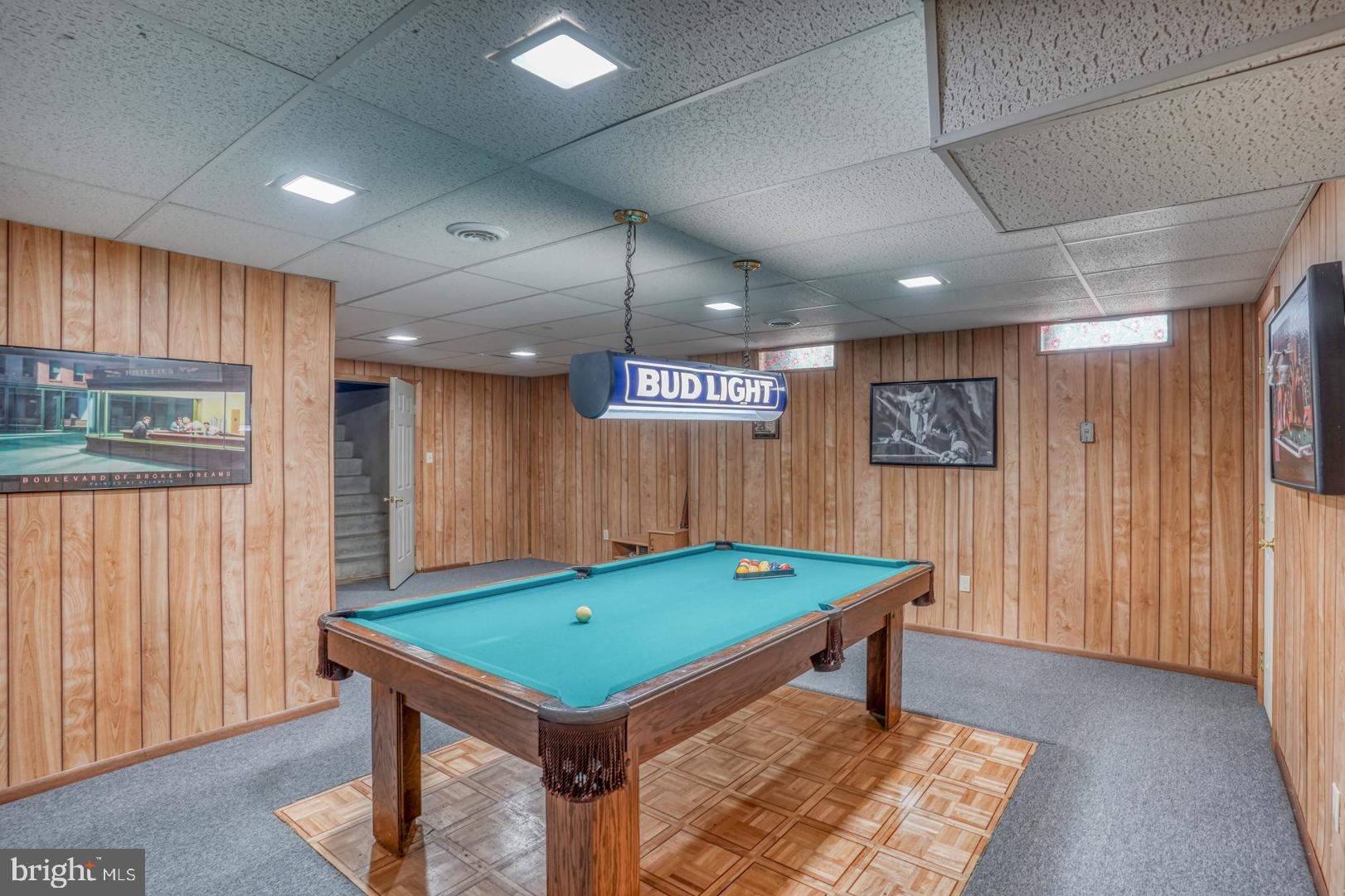 COLONIAL RIDGE - Residential