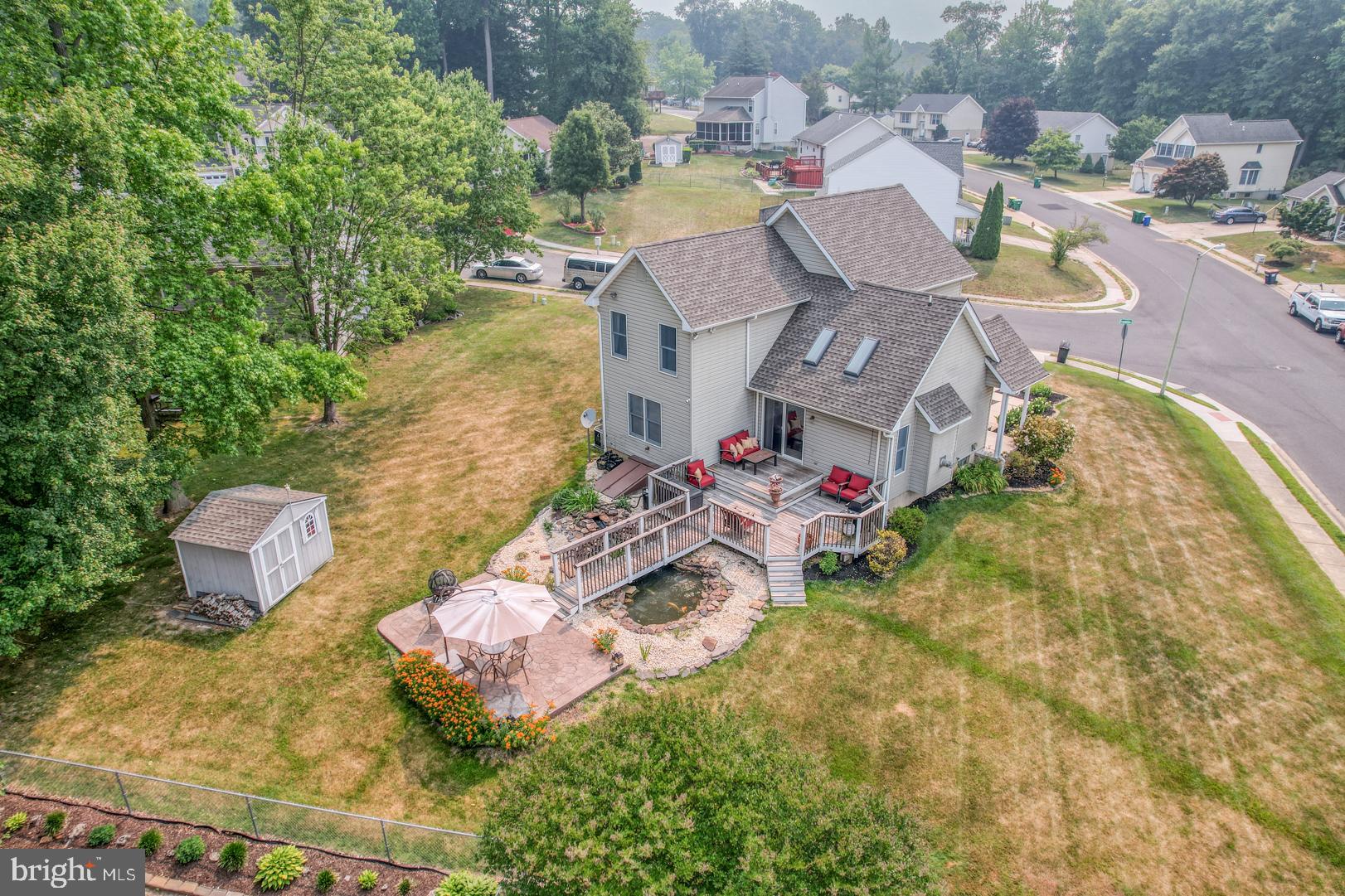 COLONIAL RIDGE - Residential