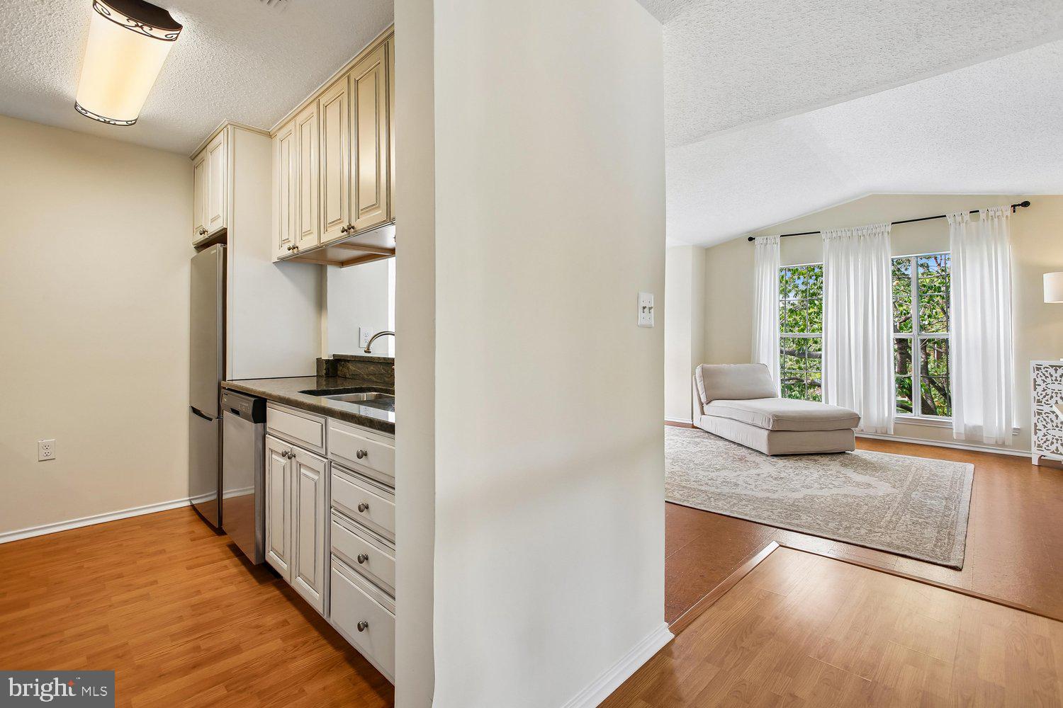 WESTMAREN CONDO - Residential